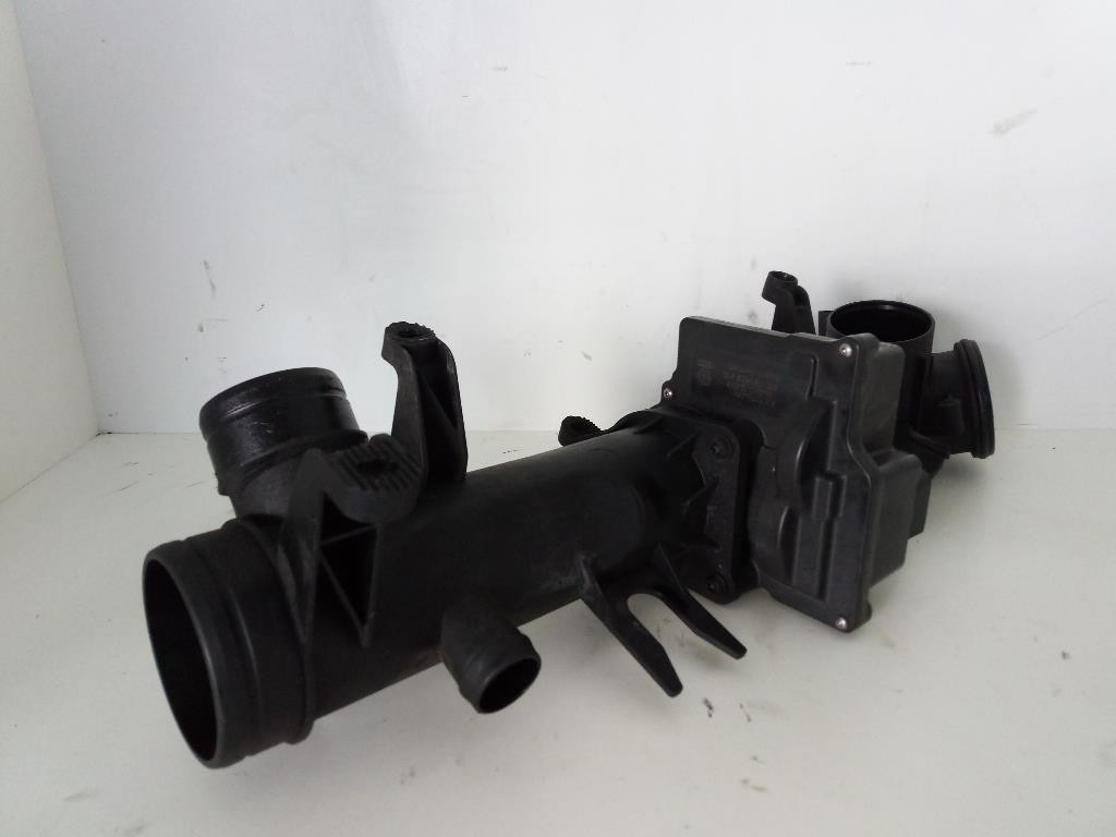 Corpo Farfallato 03C128063A 03C129617D 03C145861D Usato