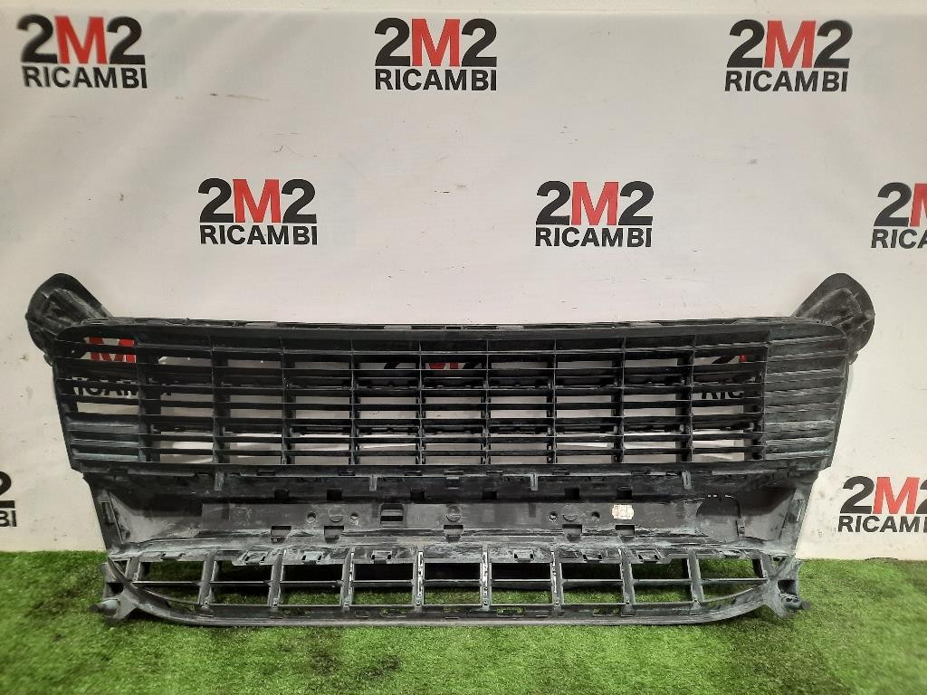 Griglia Centrale Paraurti Anteriore Compatibile Con PEUGEOT 207 (04/2006 – 05/2009) – Ricambio Aftermarket - 2