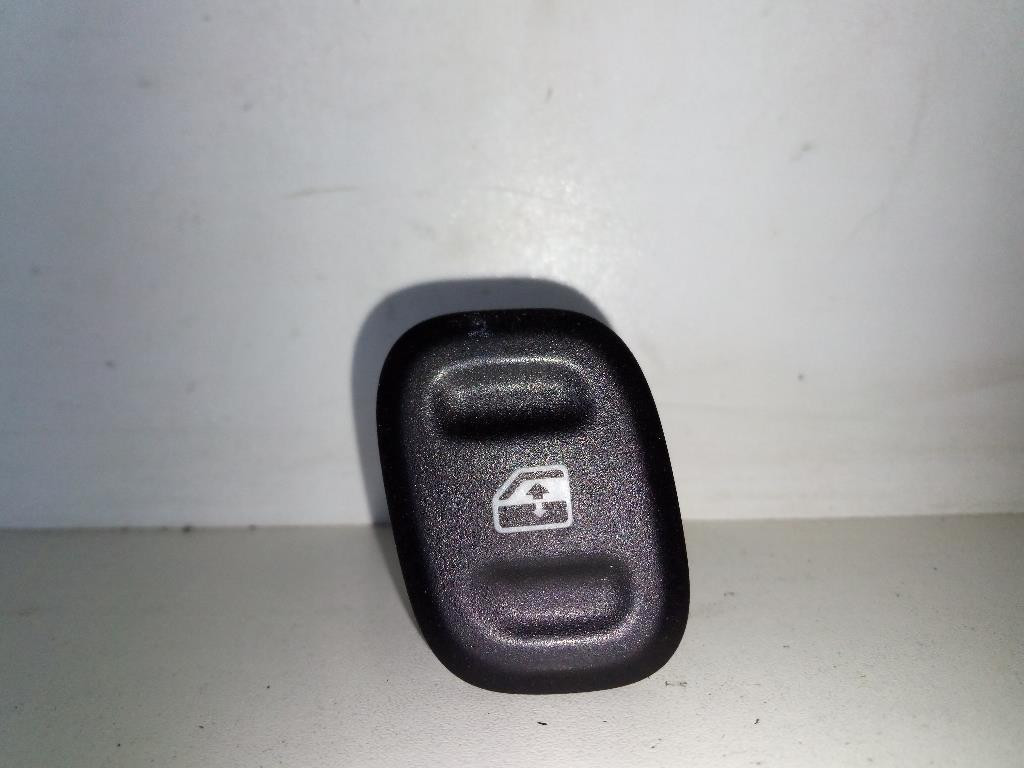 Interruttore Alzacristalli Porta Ant. Destro 735536760 Usato