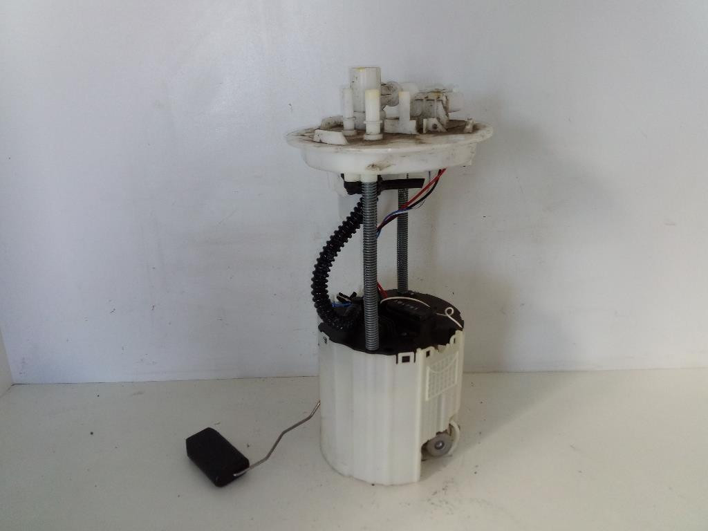 Pompa Carburante 687925552 Usato