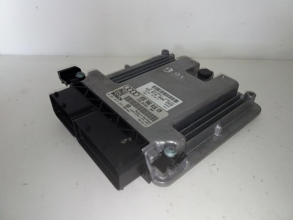 Centralina Iniezione 0281013393 03G906016KN Usato