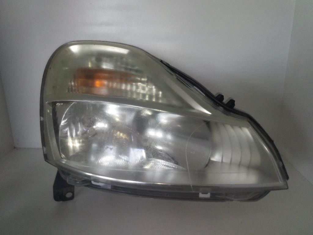 Proiettore Destro 8200658377 89316460 Usato