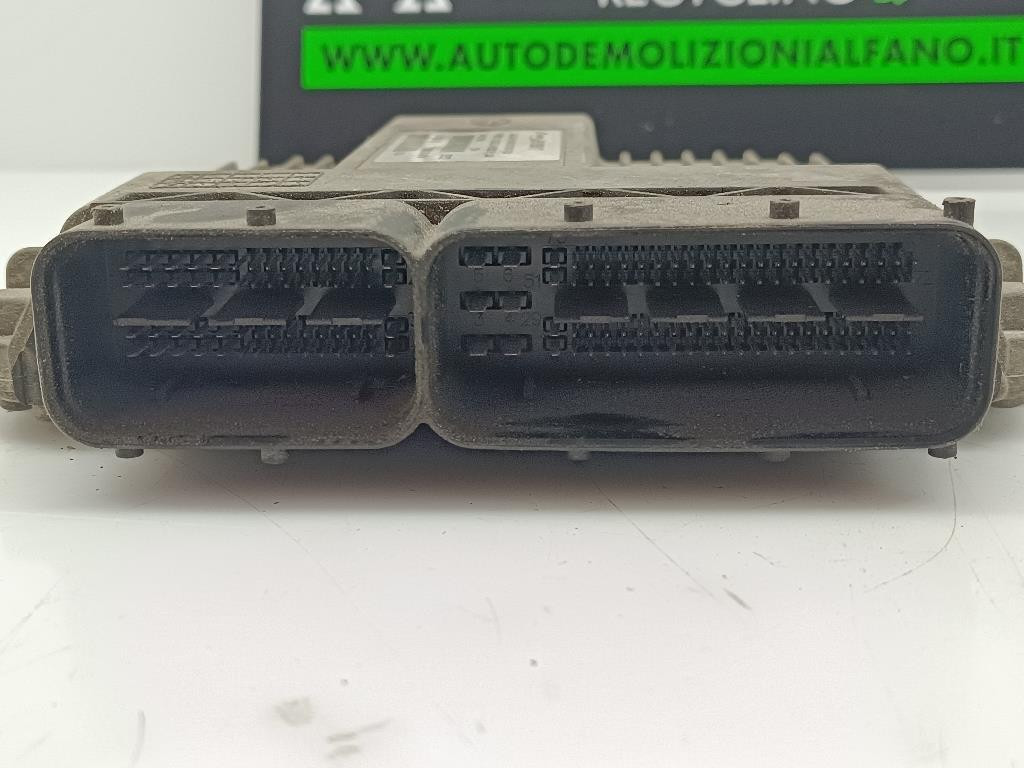 Calculateur Moteur (centralina) Fiat Punto 188 1.2 16V Essence - Bosch 0261206980 - Occasion Testée