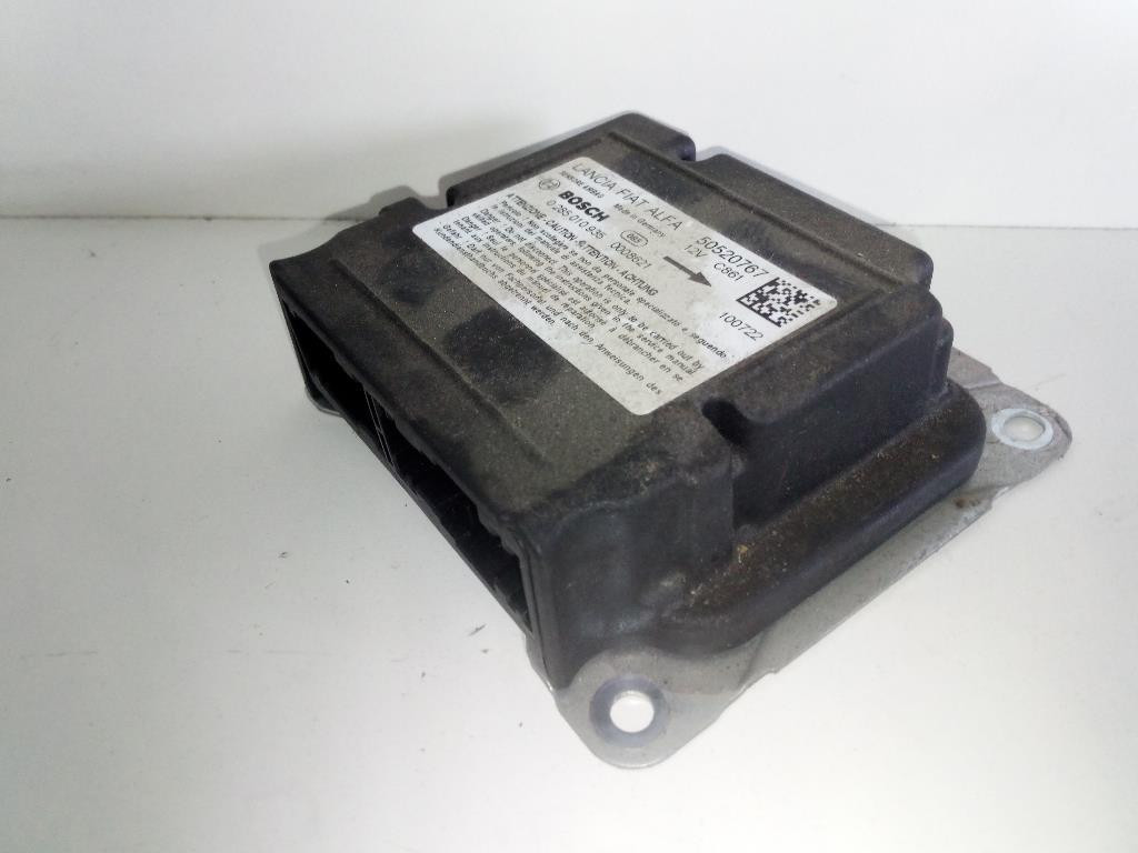 Centralina Comando Airbag 50520767 0285010935 Usato
