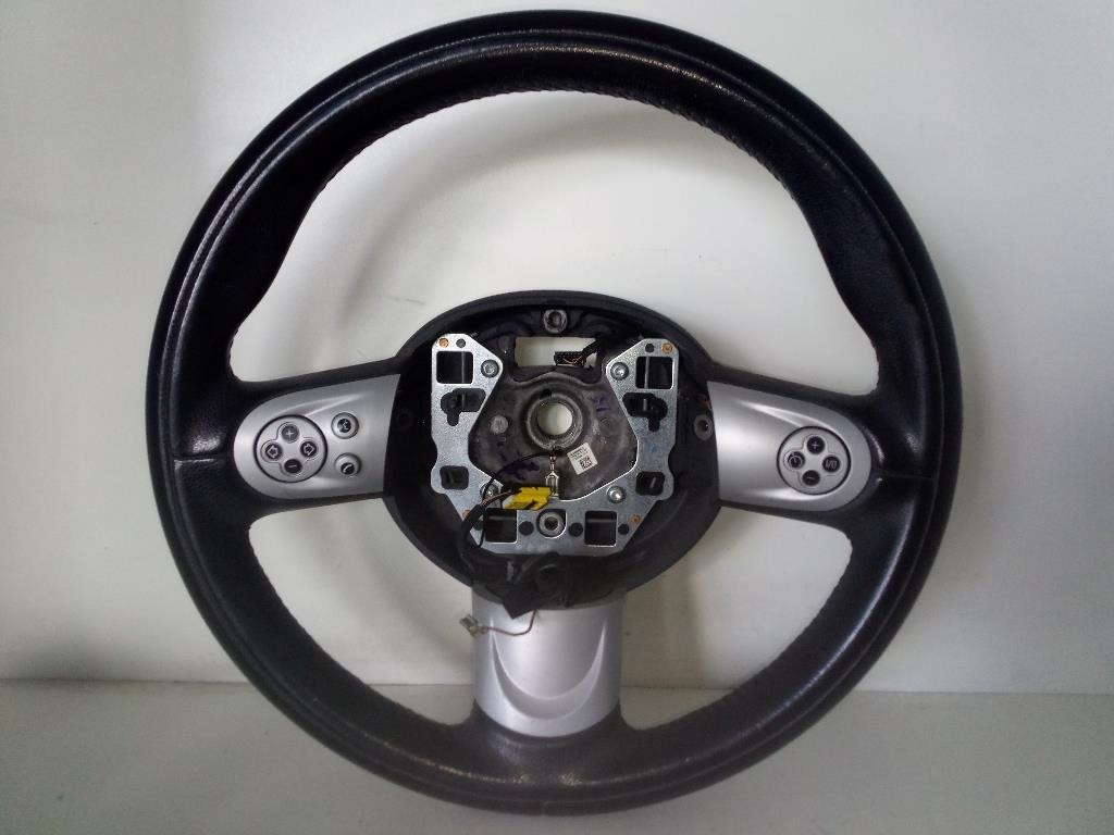 Volante 609695800 Usato