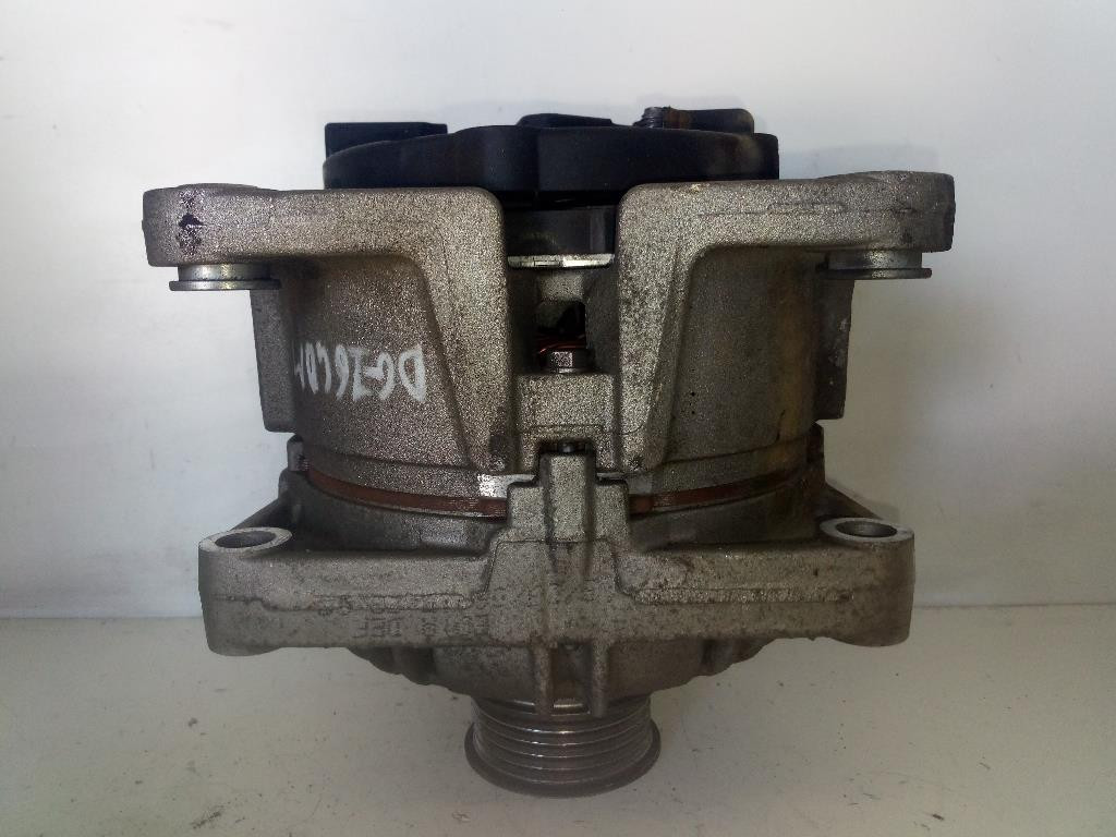 Alternatore 0124425020 55556067 Usato