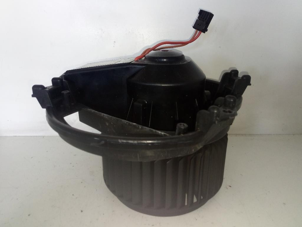 Ventola Motorino Ventilazione Abitacolo A2469062501 Usato