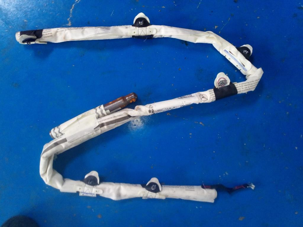 Dispositivo Airbag A Tendina Ant. Sinistro A1768600102 Usato
