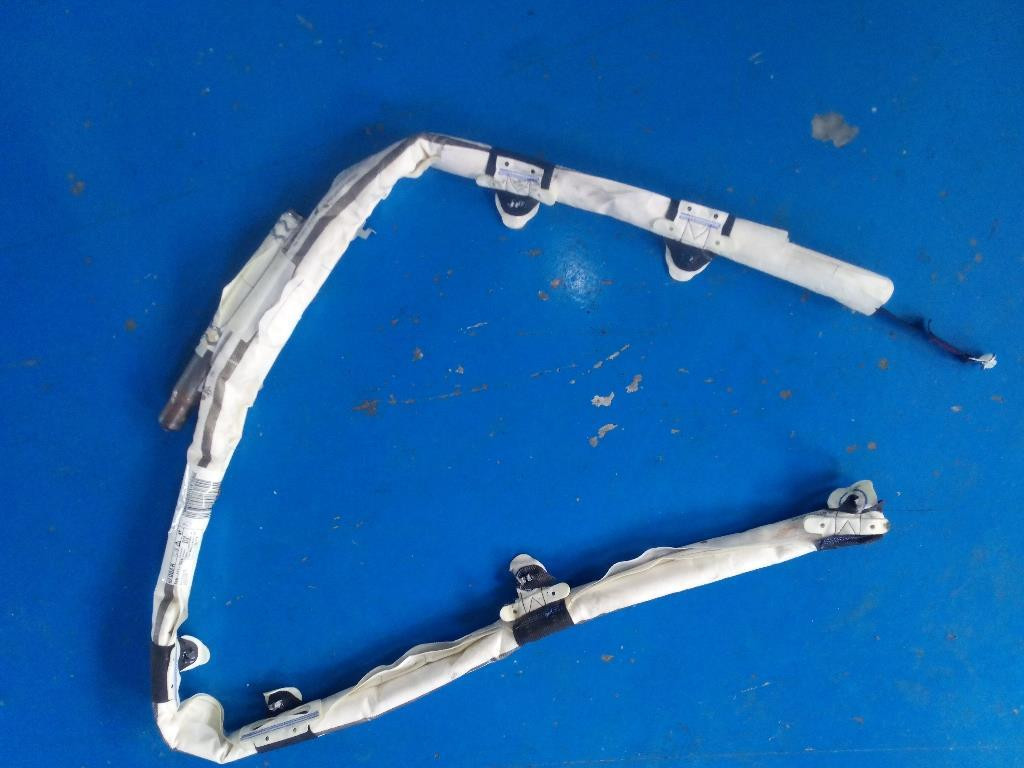 Dispositivo Airbag A Tendina Ant. Destro A1768600202 Usato