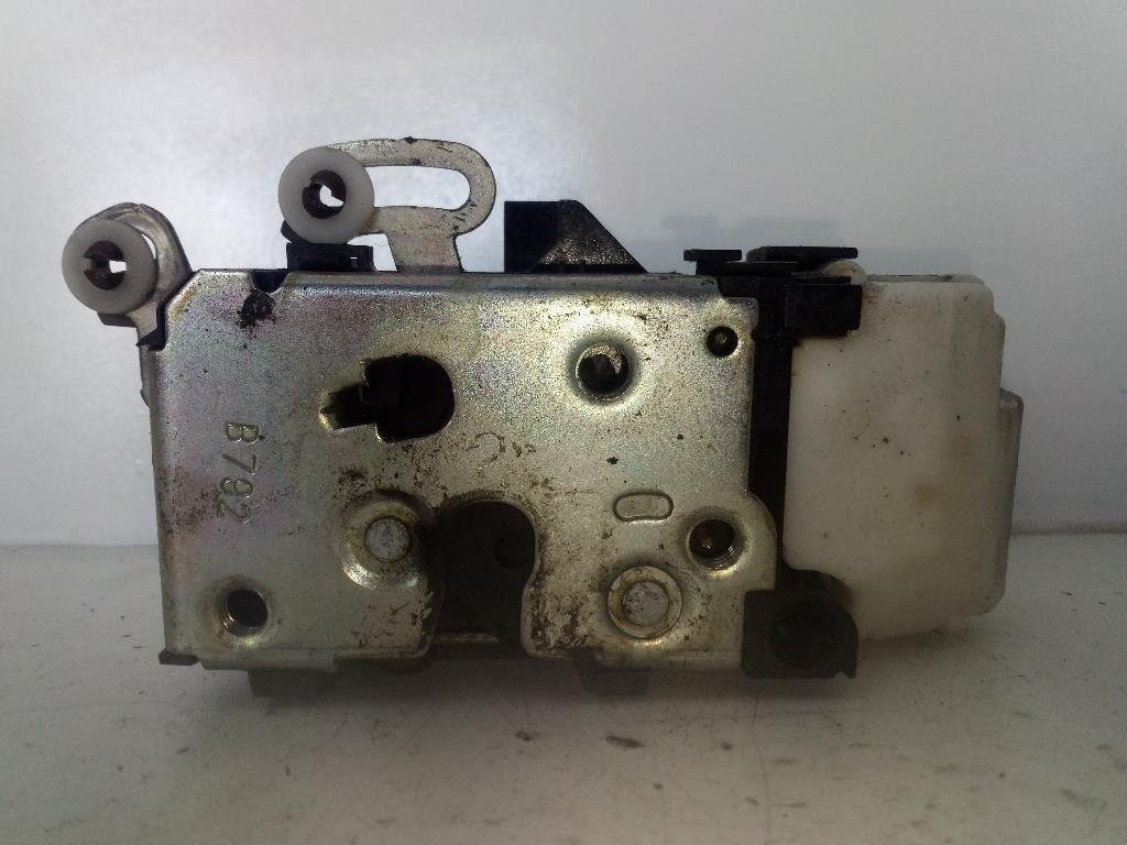 Serratura Porta Ant. Destro 46800415 Usato