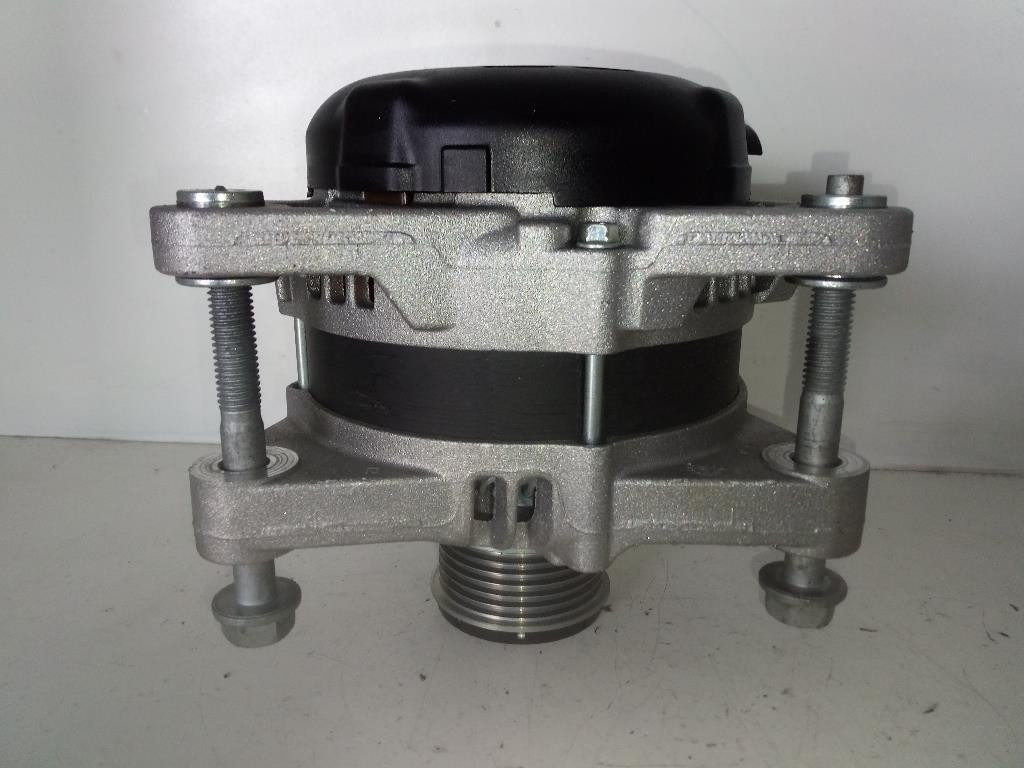 Alternatore 9835688980 Usato