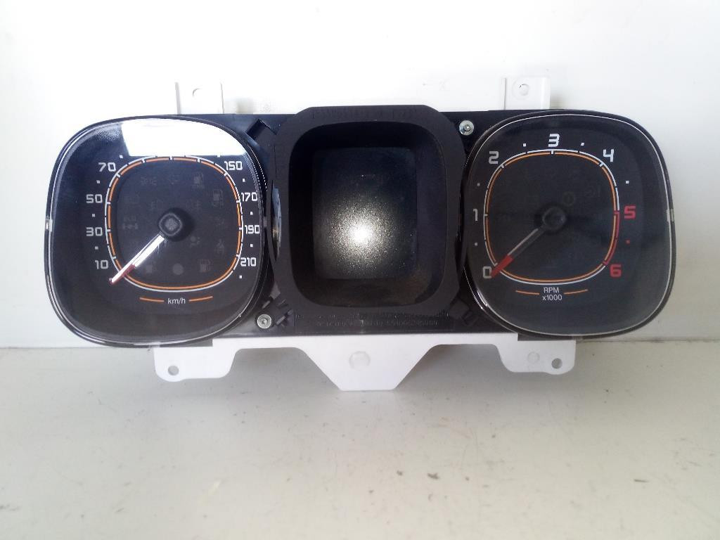 Quadro Strumenti Compl. 0887766550 52048651 Usato