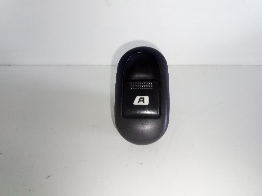 Blocco Comandi Alzacristalli Sinistro 96401469XT Usato