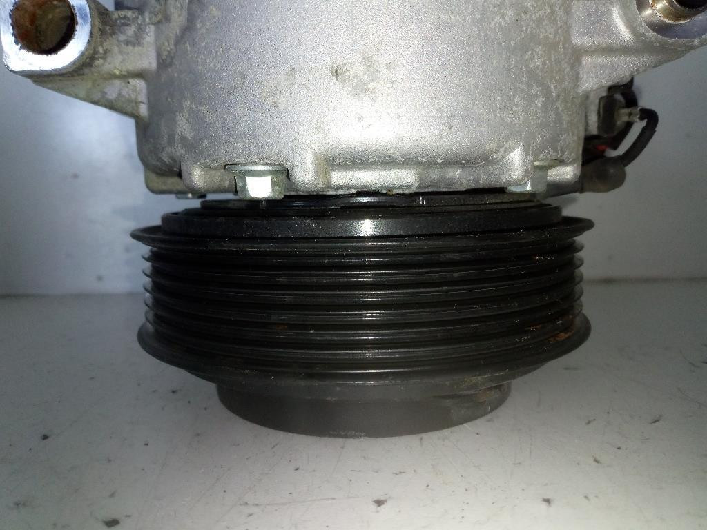 Compressore A/c VS09M Usato