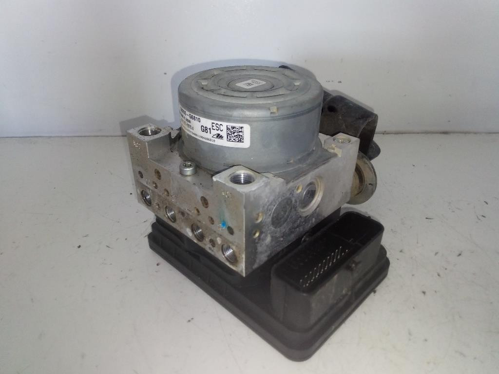 Pompa Abs (Ate) 58900G6810 06210986133 Usato