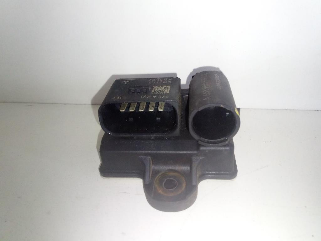 Relè Preriscaldamento Candelette A6519005502 Usato