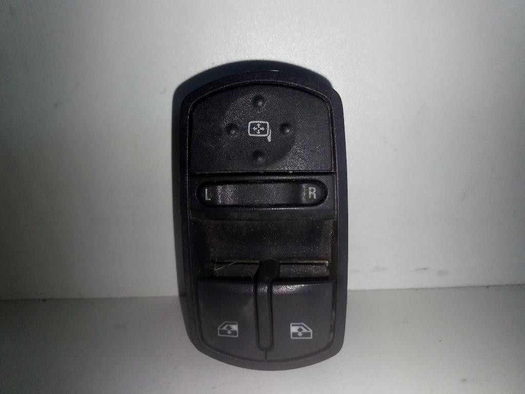 Blocco Comandi Alzacristalli Sinistro 13258521 Usato