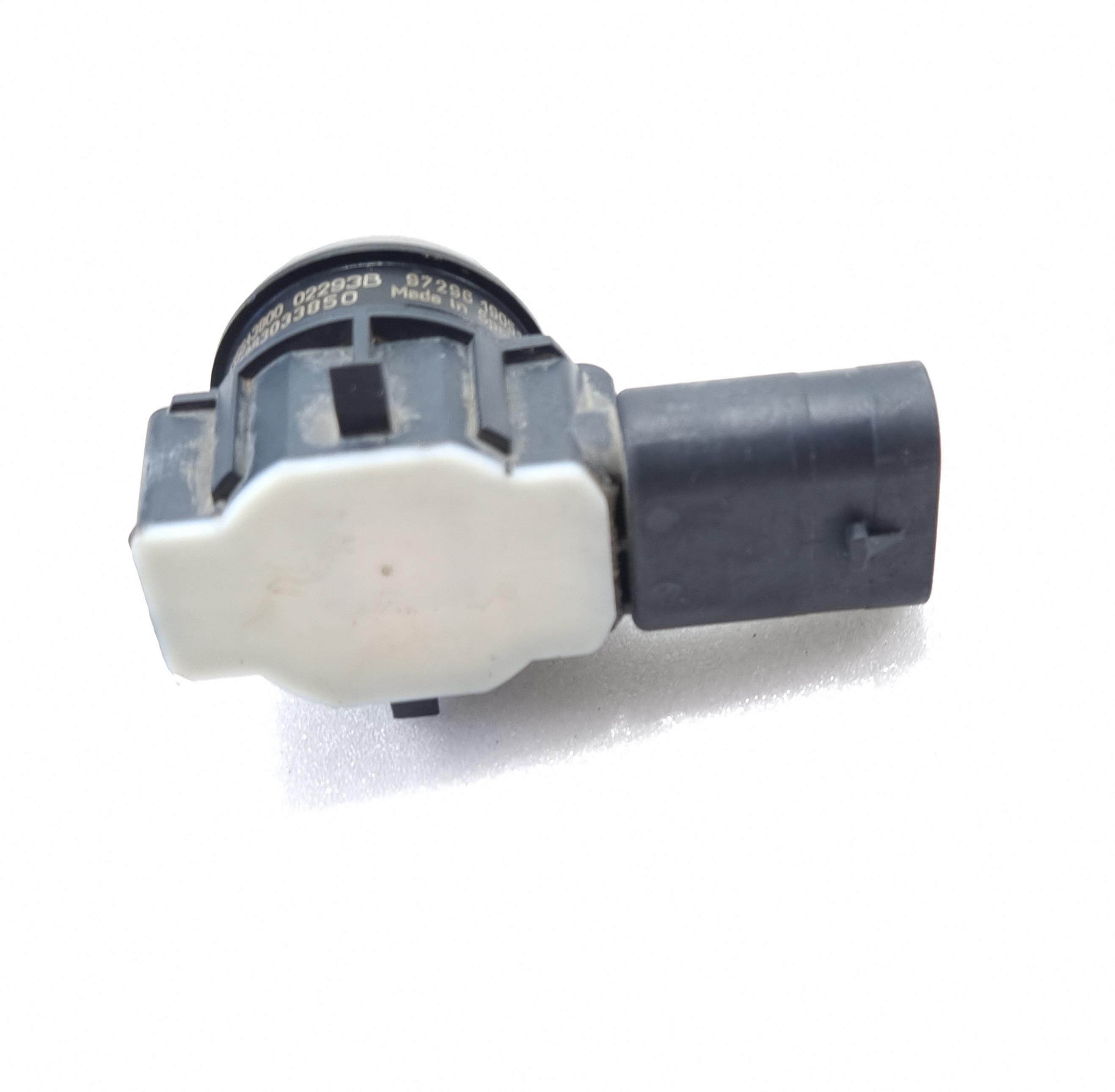 Sensore Di Parcheggio PDC Aftermarket Per Mercedes W203 W209 W210 W211 – Numero OE 0045428718 – Colore Nero
