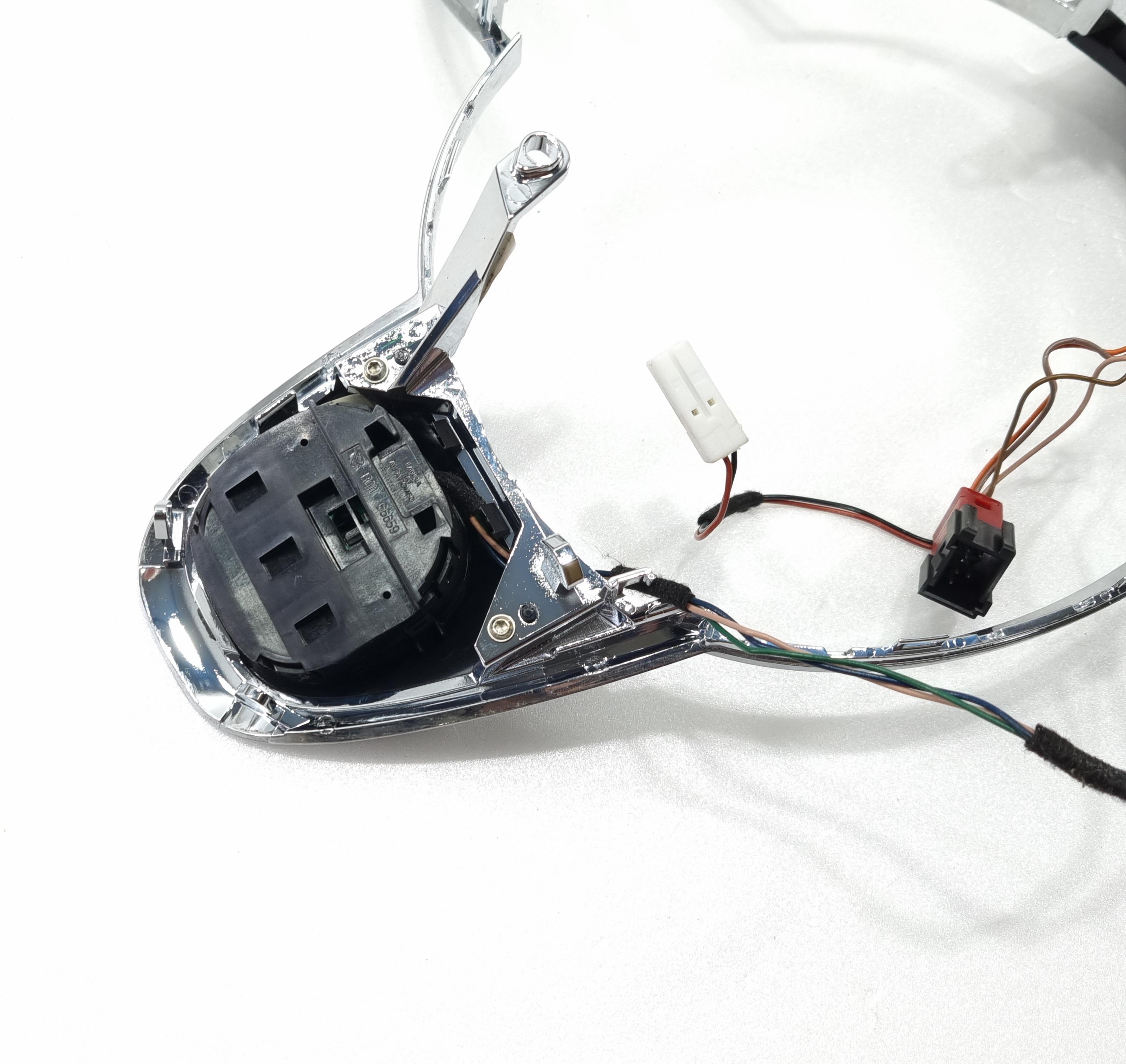 Interfaccia Comandi Al Volante FIAT GRANDE PUNTO DAL 2005 IN POI Eonon Xtrons EB