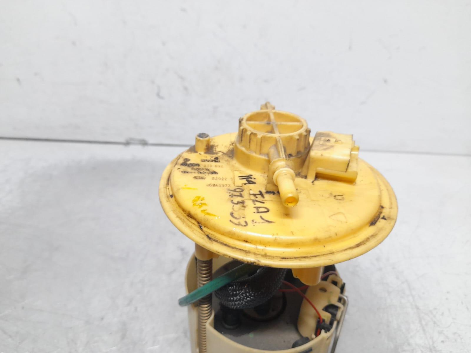 pompa della benzina lancia y