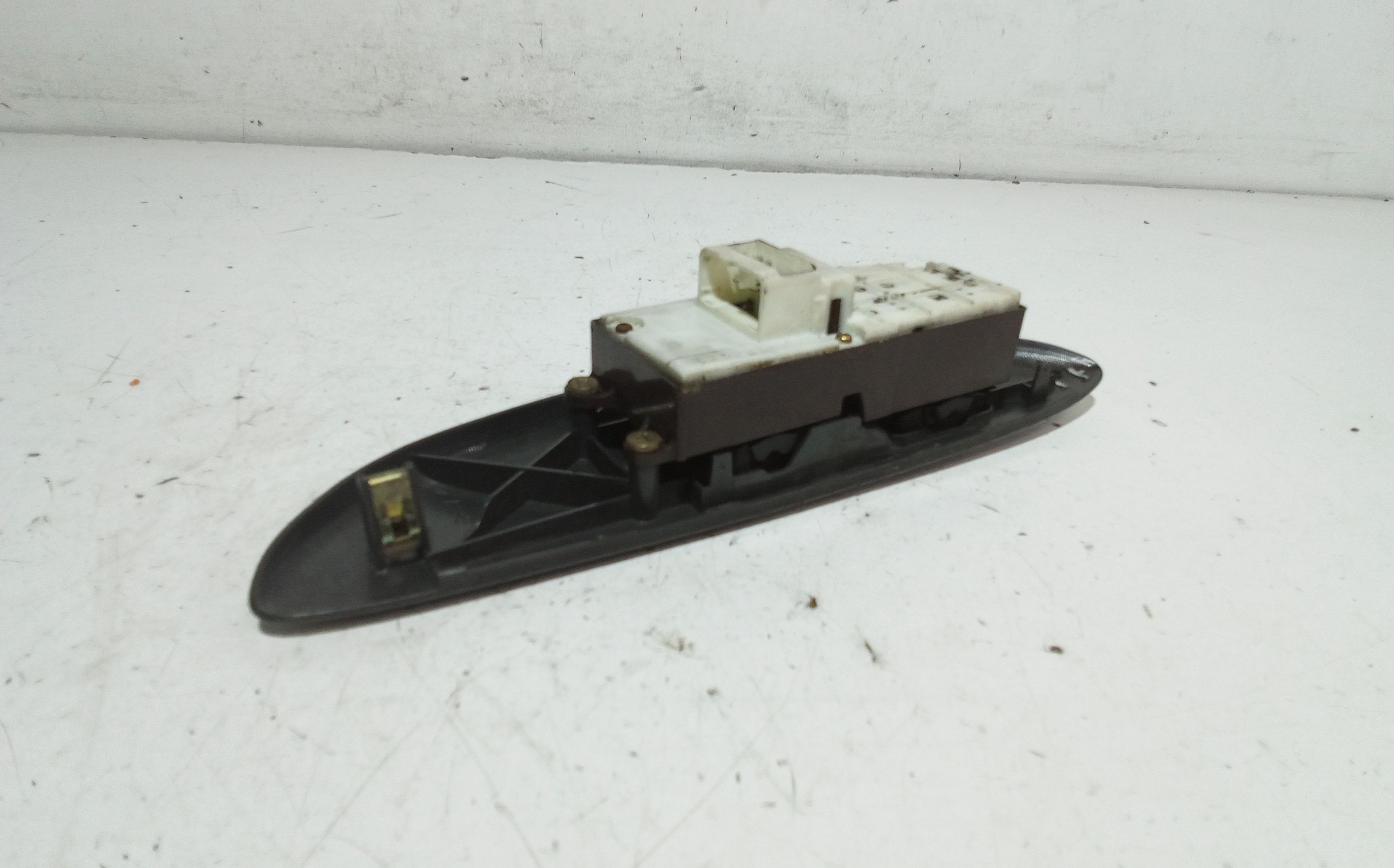 Pulsantiera anteriore sinistra Guida TOYOTA Yaris Serie (03>05)