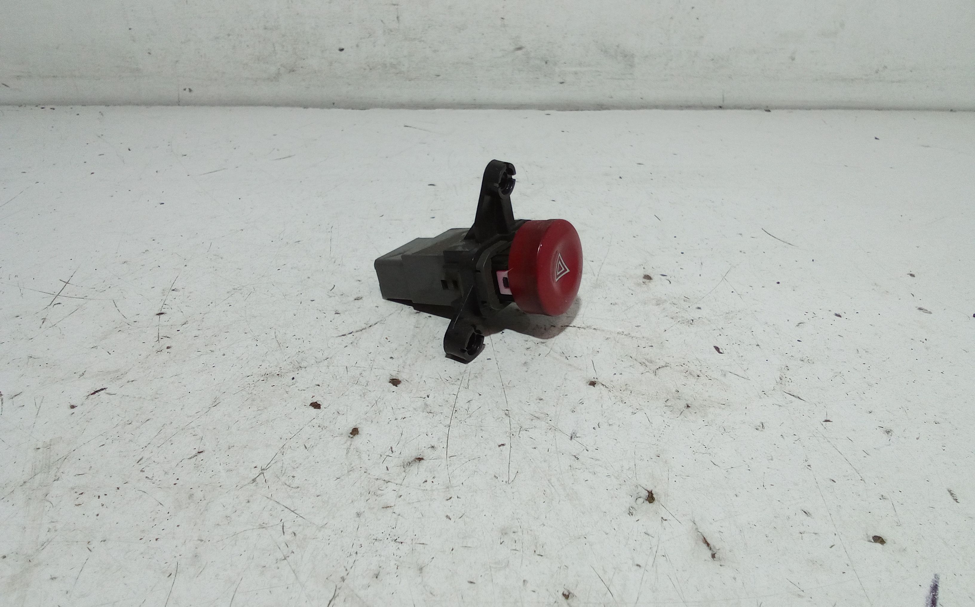 Pulsante luci di emergenza CHEVROLET Matiz 4 Serie