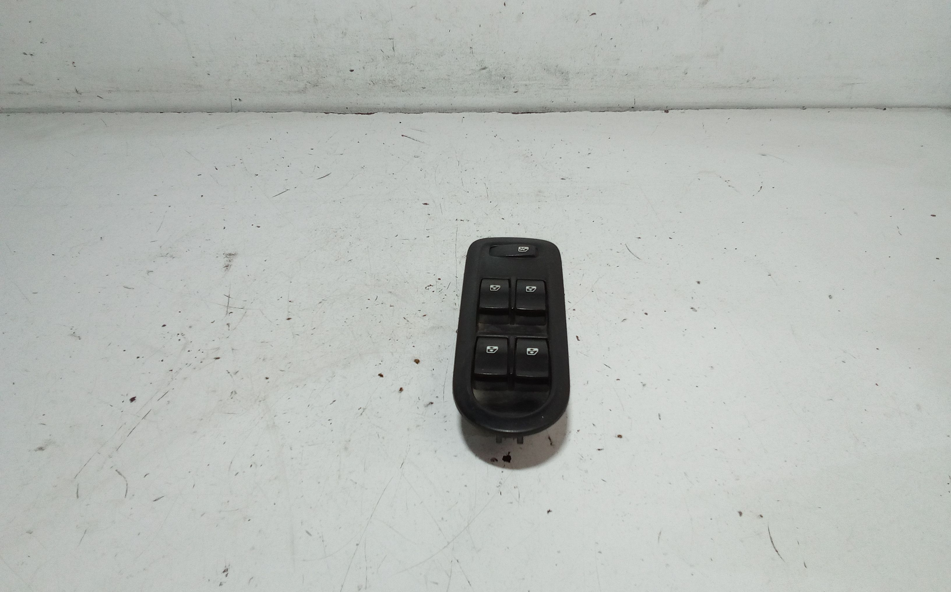 Pulsantiera anteriore sinistra Guida RENAULT Megane ll S. Wagon (06>08)