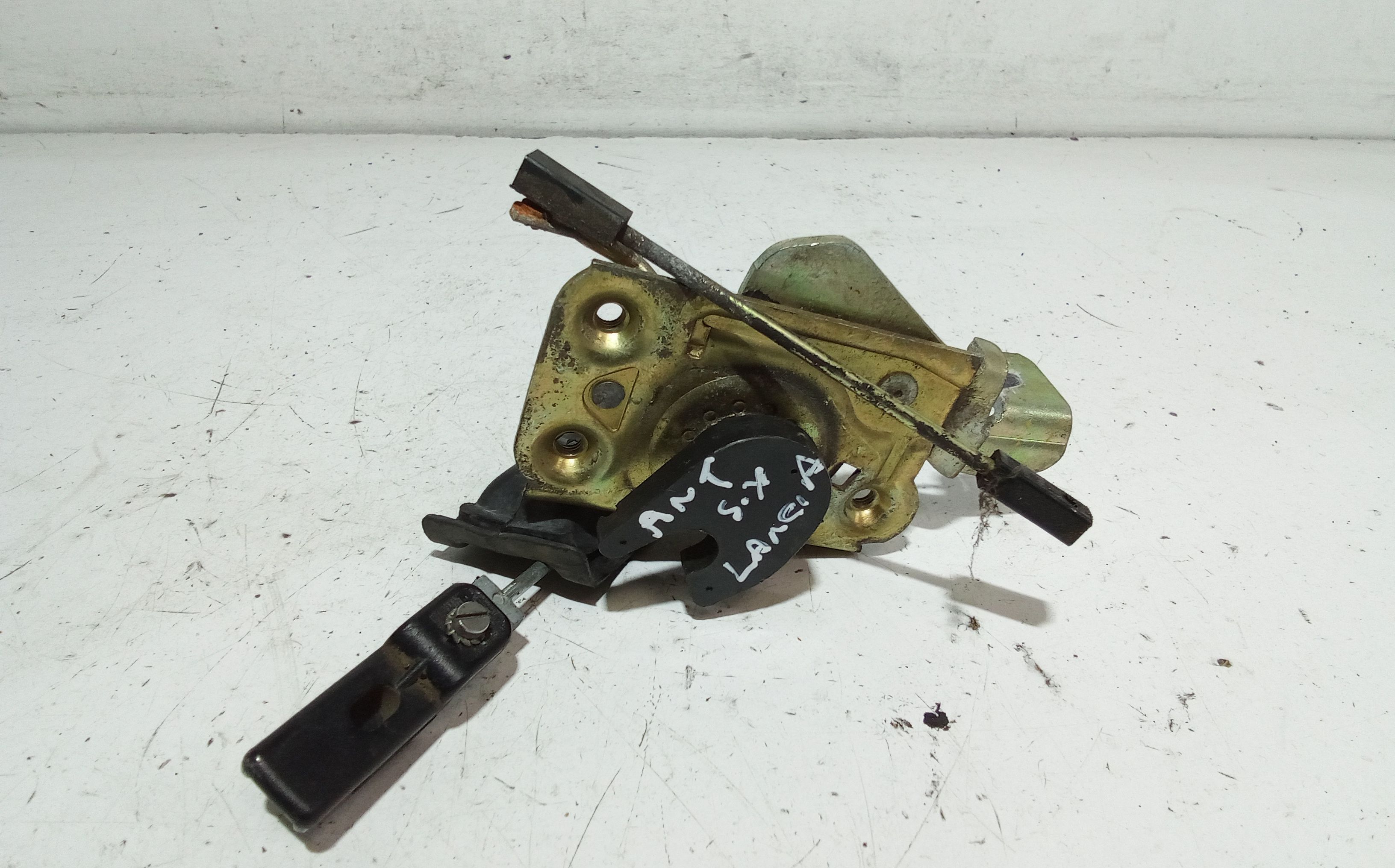 Serratura Anteriore Sinistra LANCIA Trevi Serie (828_) (80>87)