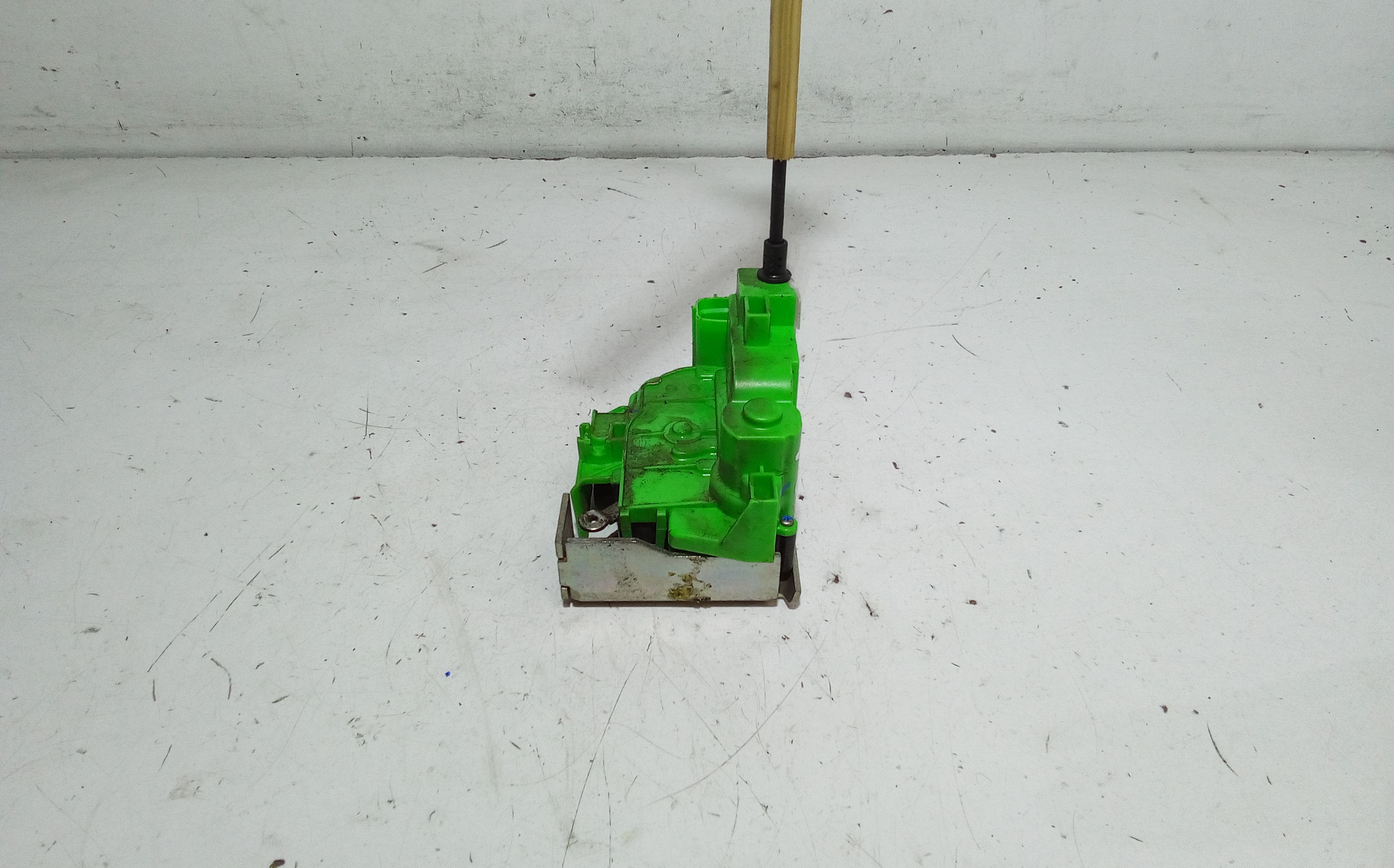 Serratura Anteriore Destra ALFA ROMEO Mito Serie (955_) (08>)