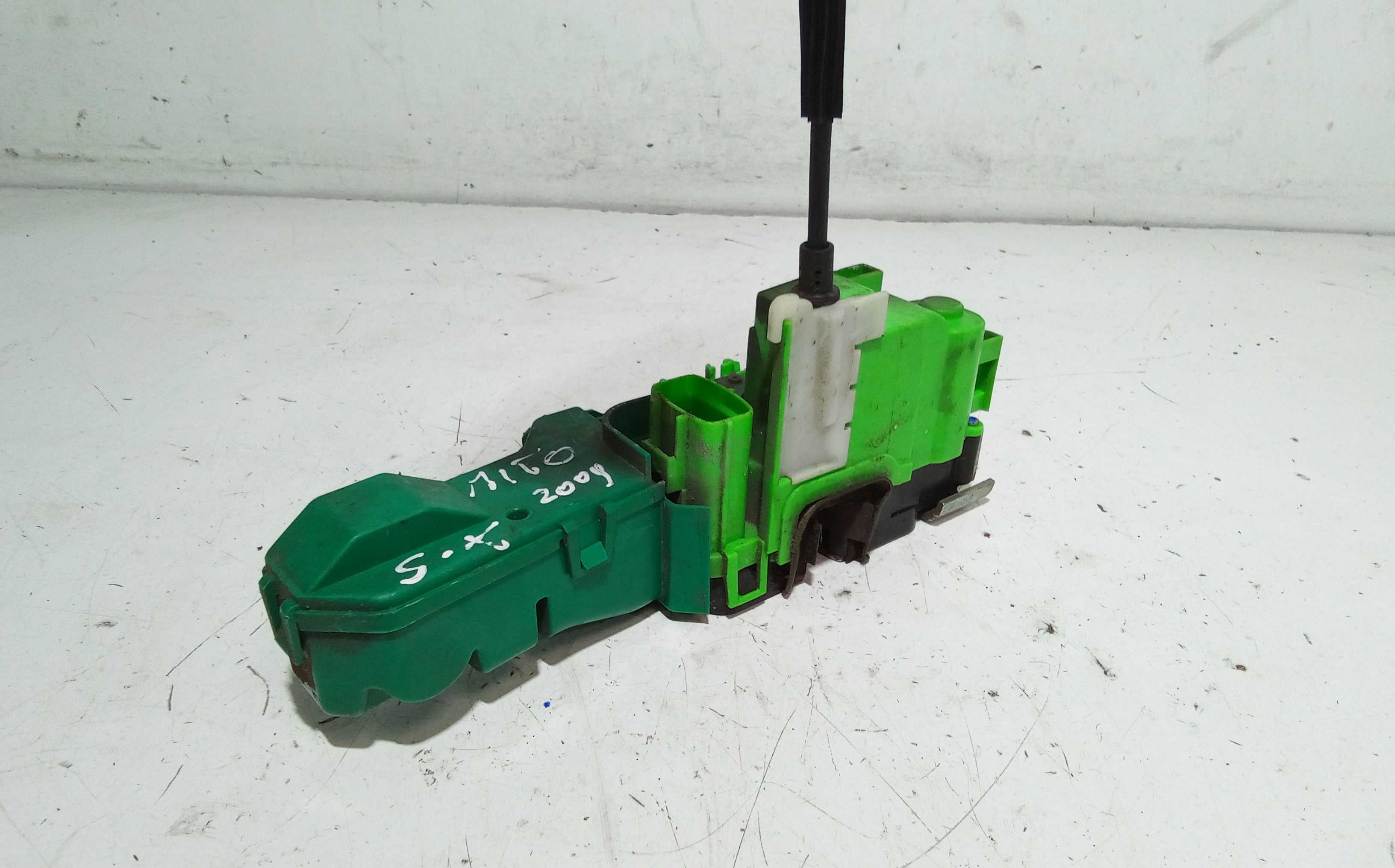 Serratura Anteriore Sinistra ALFA ROMEO Mito Serie (955_) (08>)