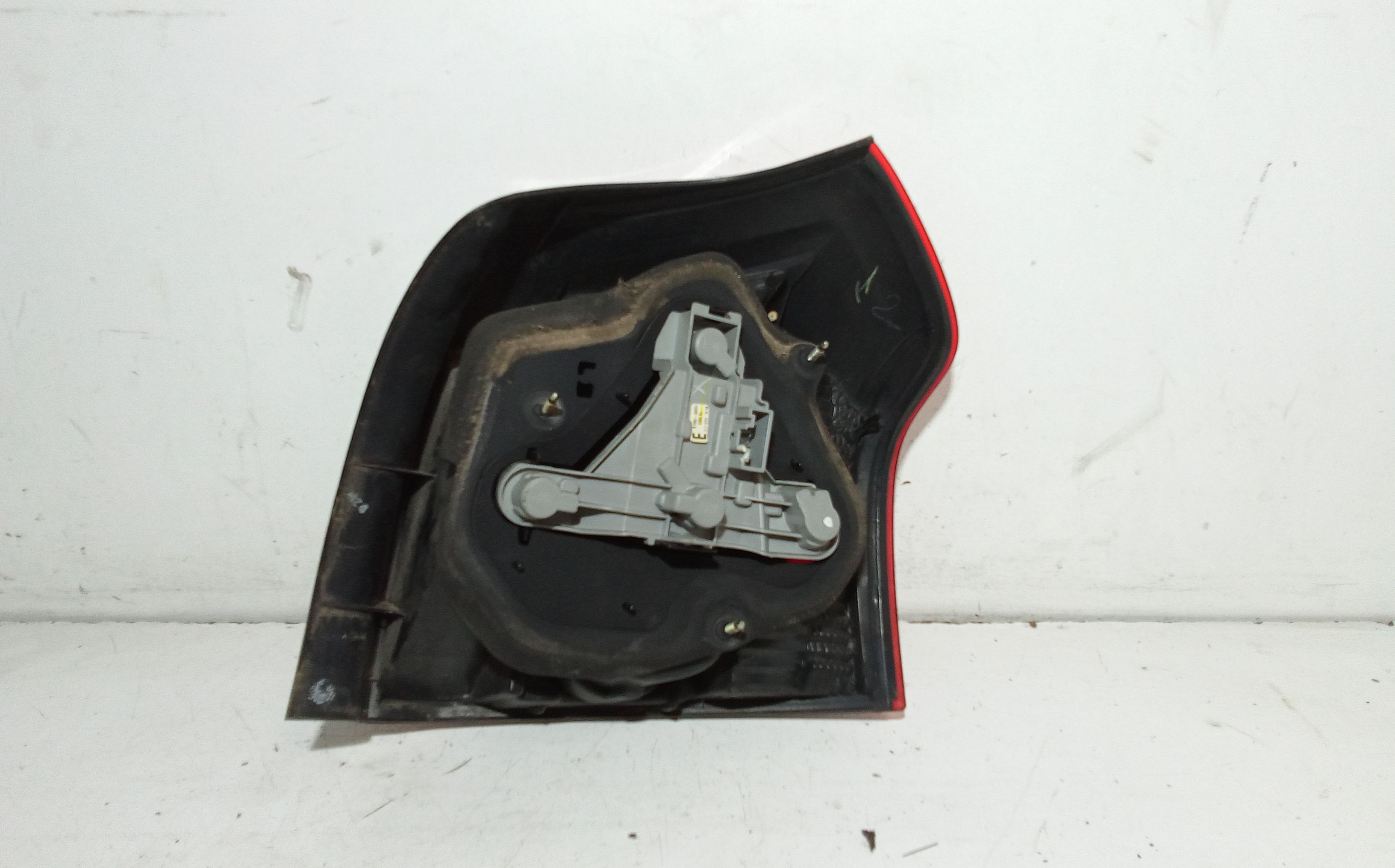 Stop fanale Posteriore sinistro lato Guida TOYOTA Corolla Berlina 4 Serie