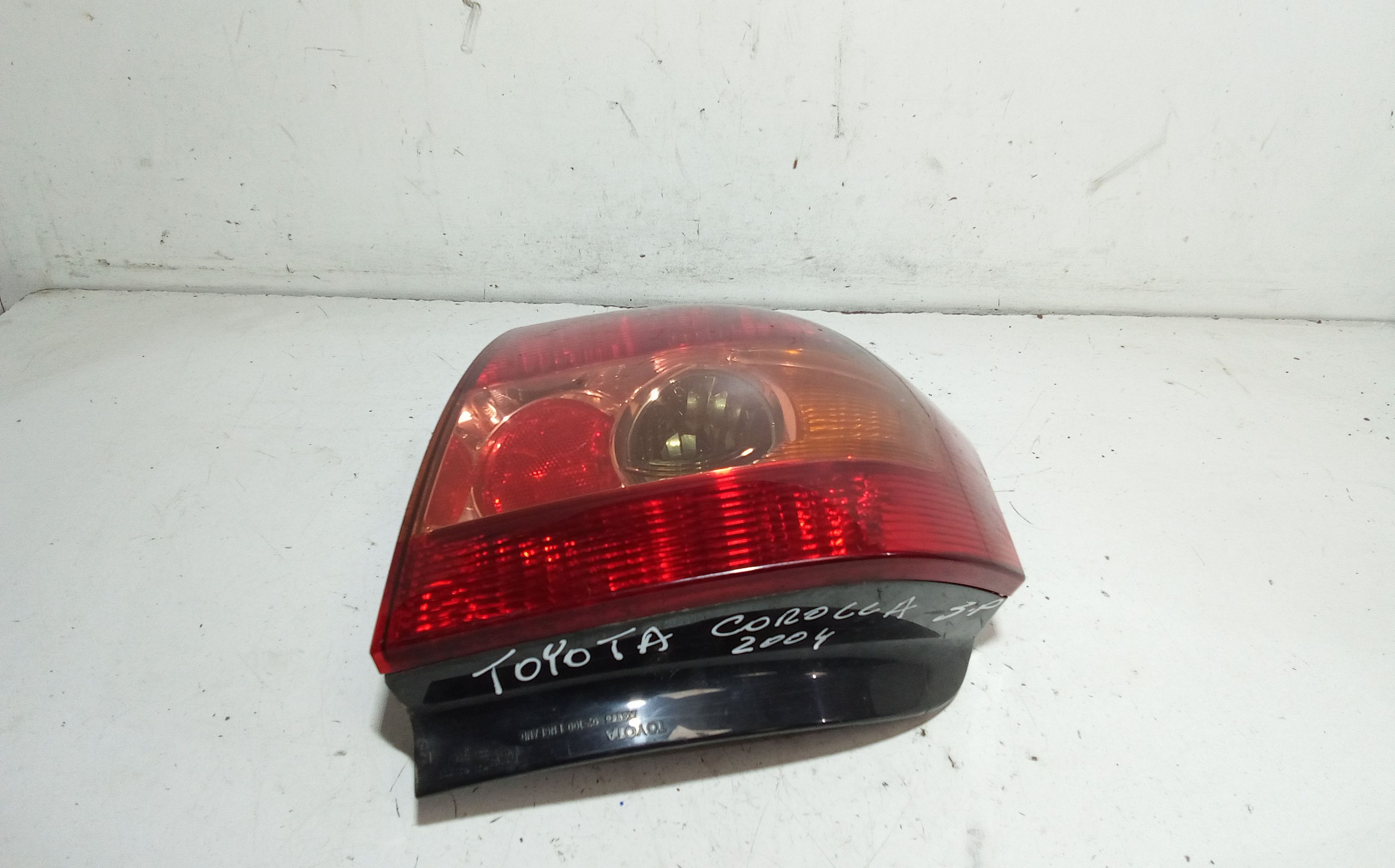 Stop fanale Posteriore sinistro lato Guida TOYOTA Corolla Berlina 4 Serie