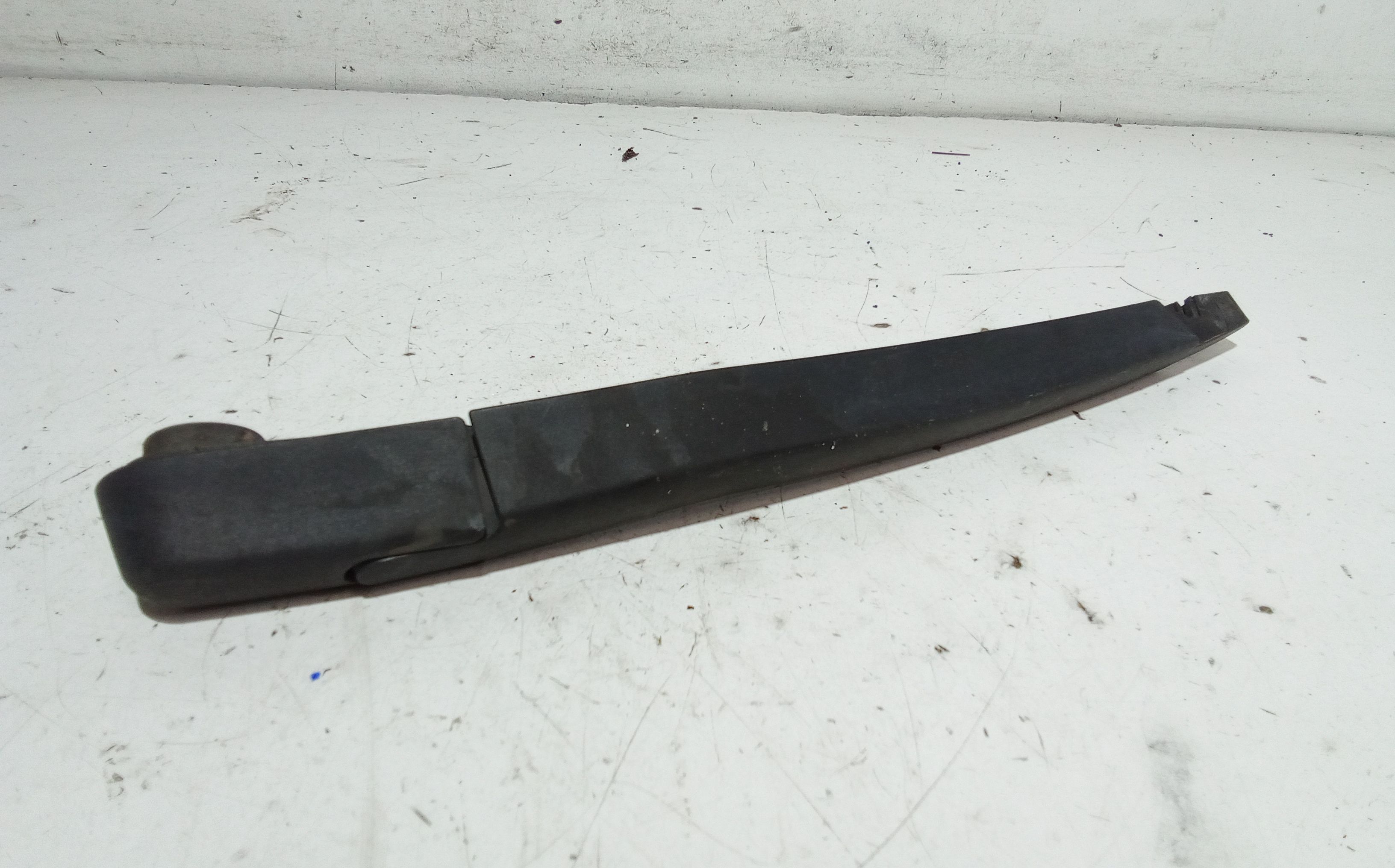 Braccio tergi posteriore OPEL Corsa D 5P 1 Serie