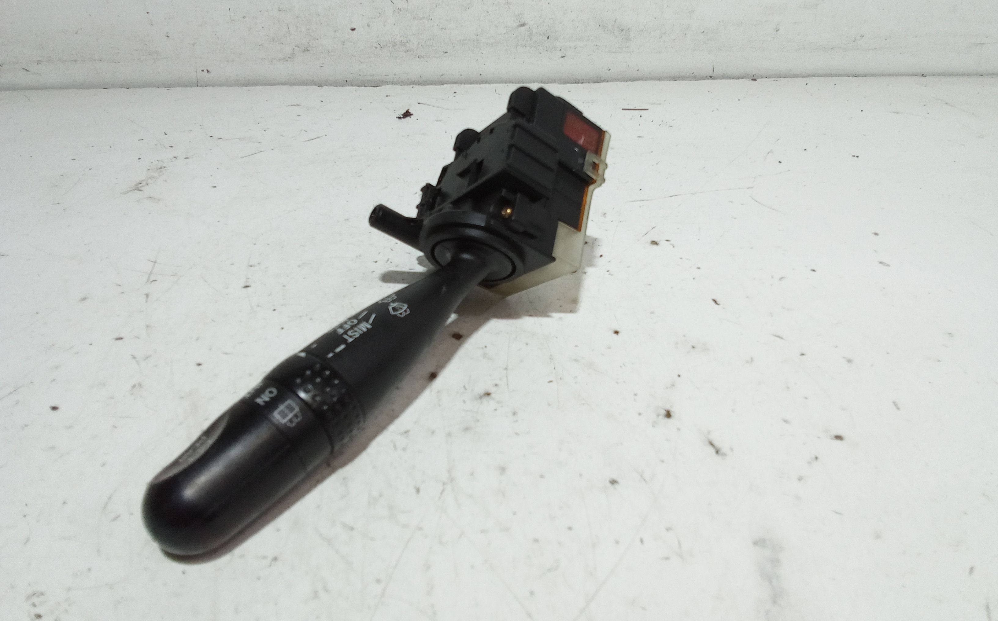 Devioluci destro TOYOTA Corolla Berlina 4 Serie