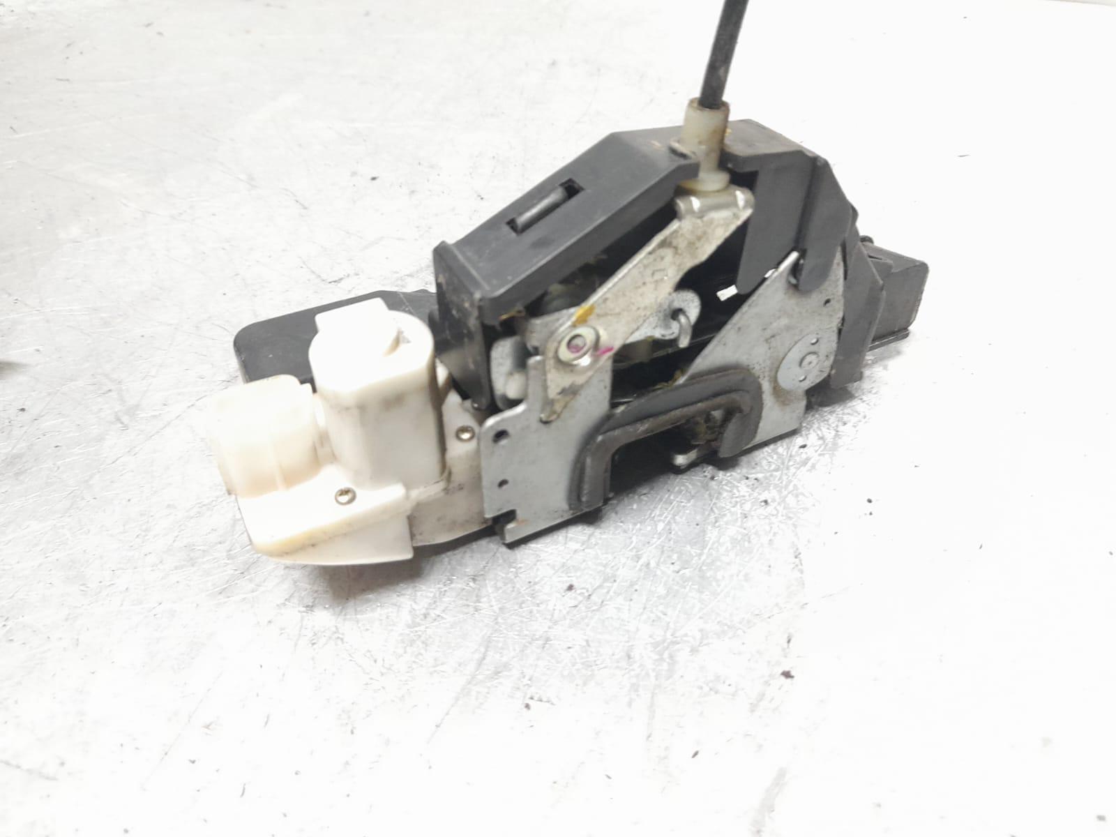 Cilindro Serratura Porta Anteriore Per Peugeot 206/206+ | Con 2 Chiavi | Ricambio Di Alta Qualità | Compatibilità Verificata