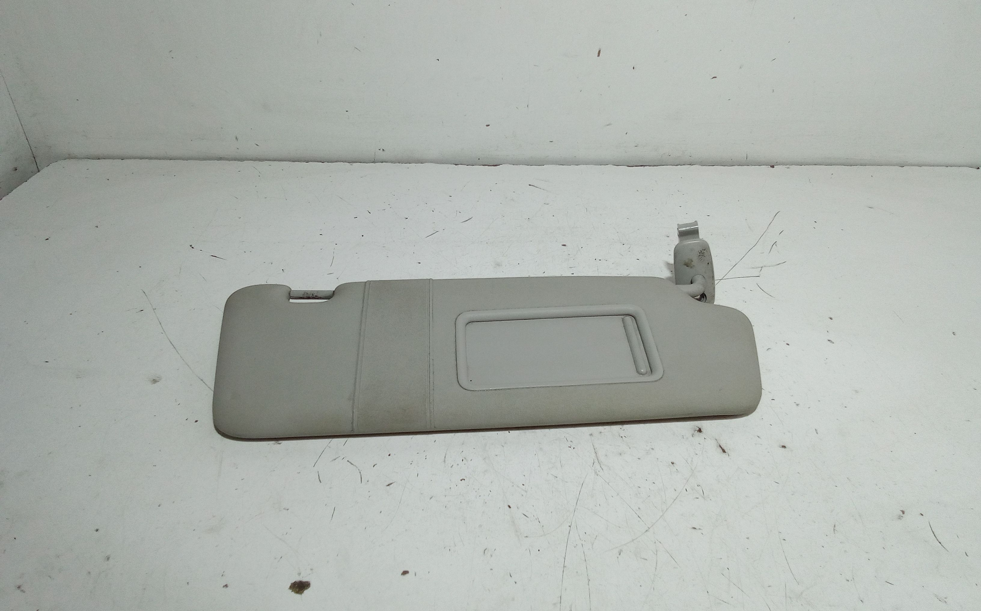 Parasole aletta Lato Passeggero AUDI A3 Sportback Serie (8PA) (04>08)