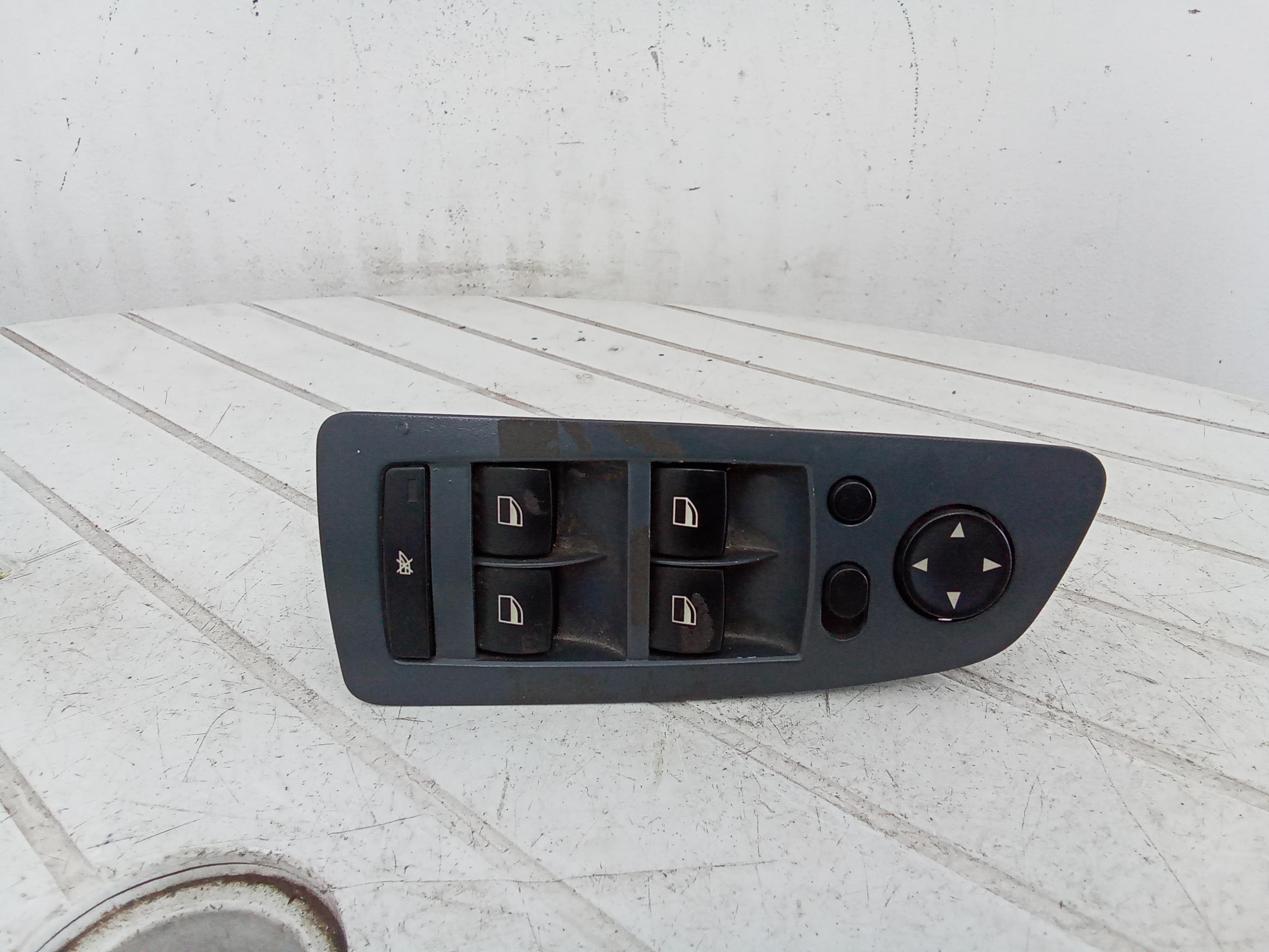 PULSANTIERA ANTERIORE SINISTRA BMW Serie Serie (E87) (07>)