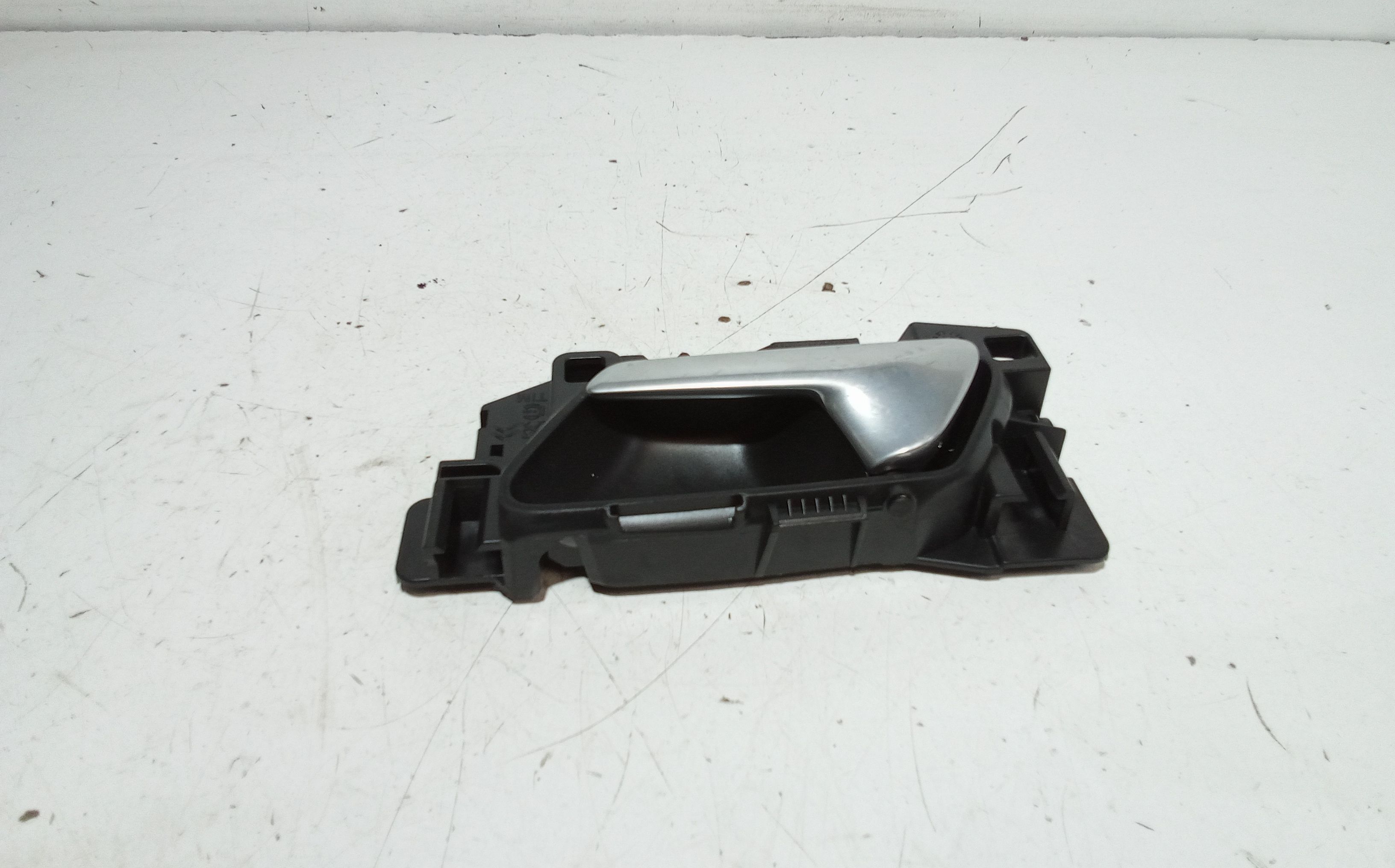 Maniglia interna anteriore Sinistra PEUGEOT 208 Serie (19>)