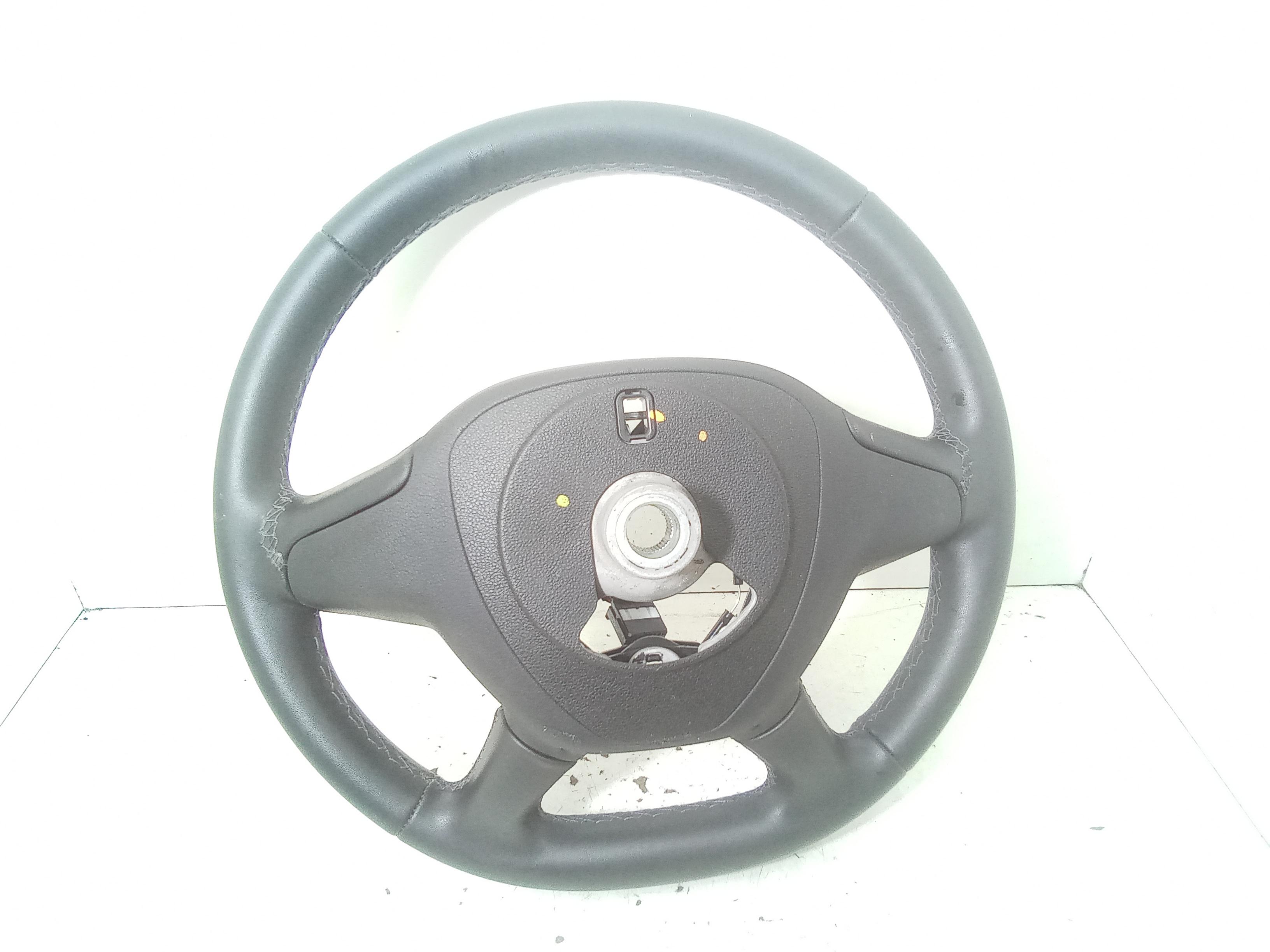 Commande Radio Au Volant Pour Dacia Duster (HS) 2010 - Référence 8200969681 - Occasion Fonctionnel