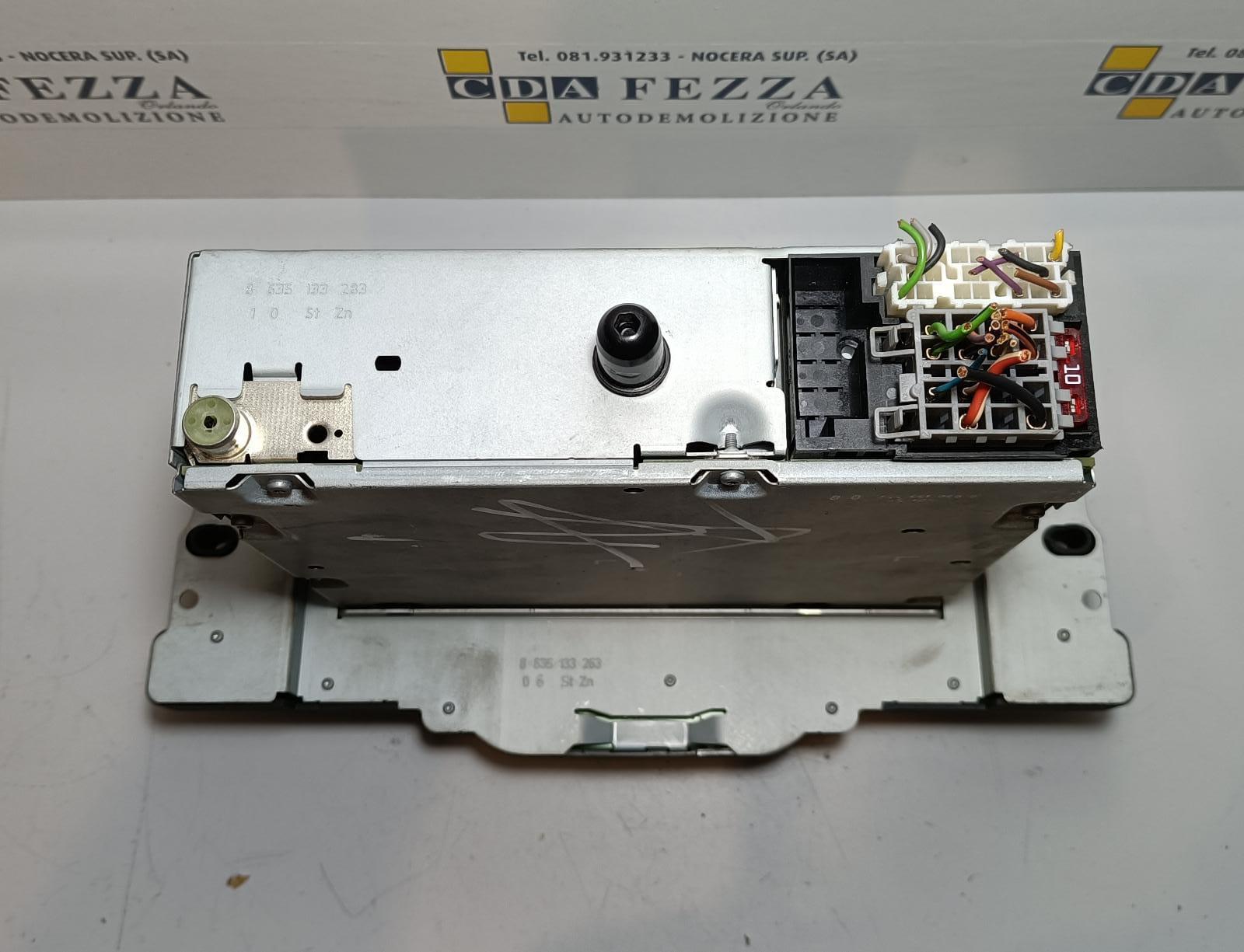 KIT 2 DIN ALFA GIULIETTA 2010 AVEC DECOUPE DE LA CONSOLE ORIGINE