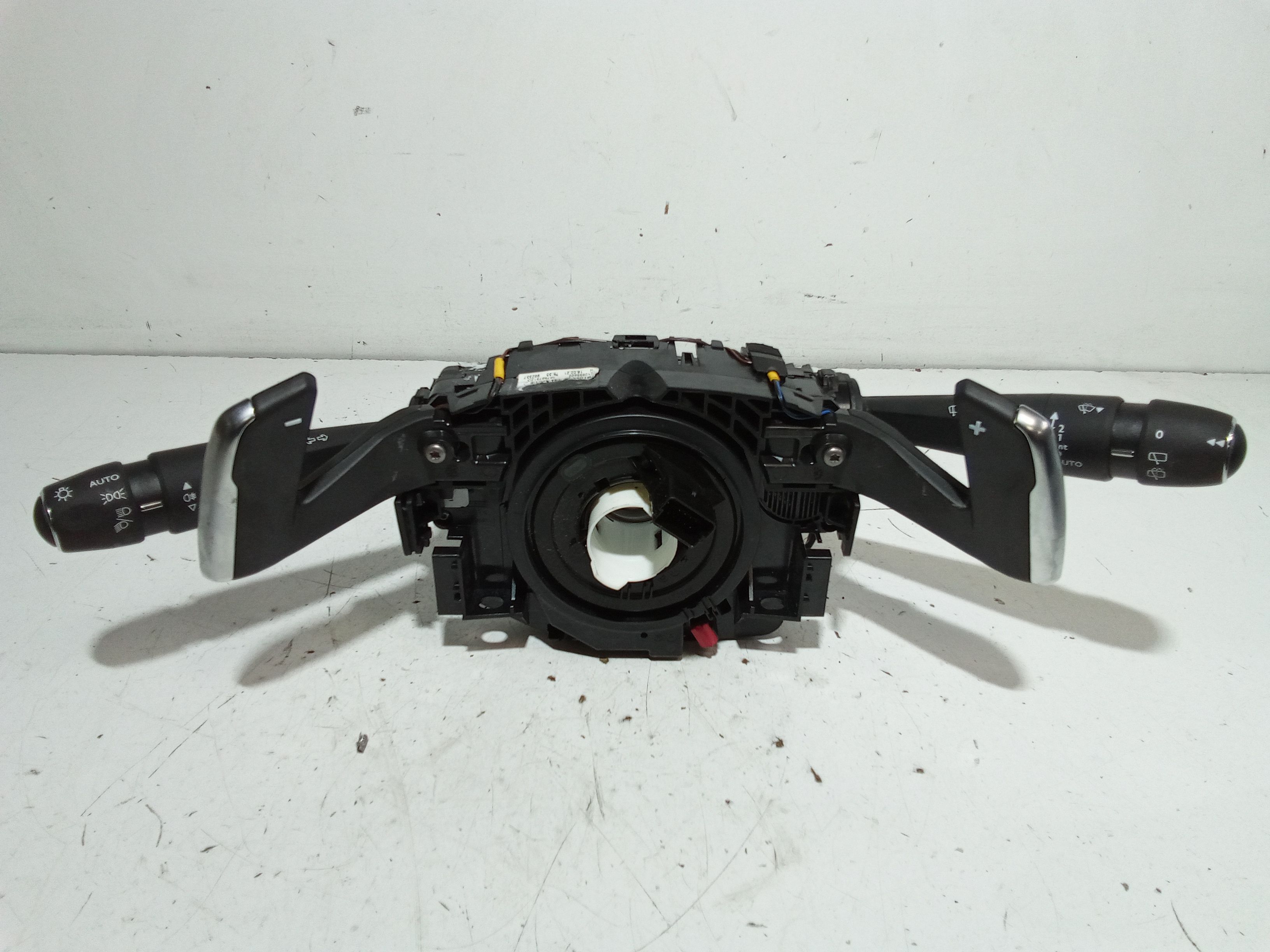 Devioluci PEUGEOT 208 Serie (19>)