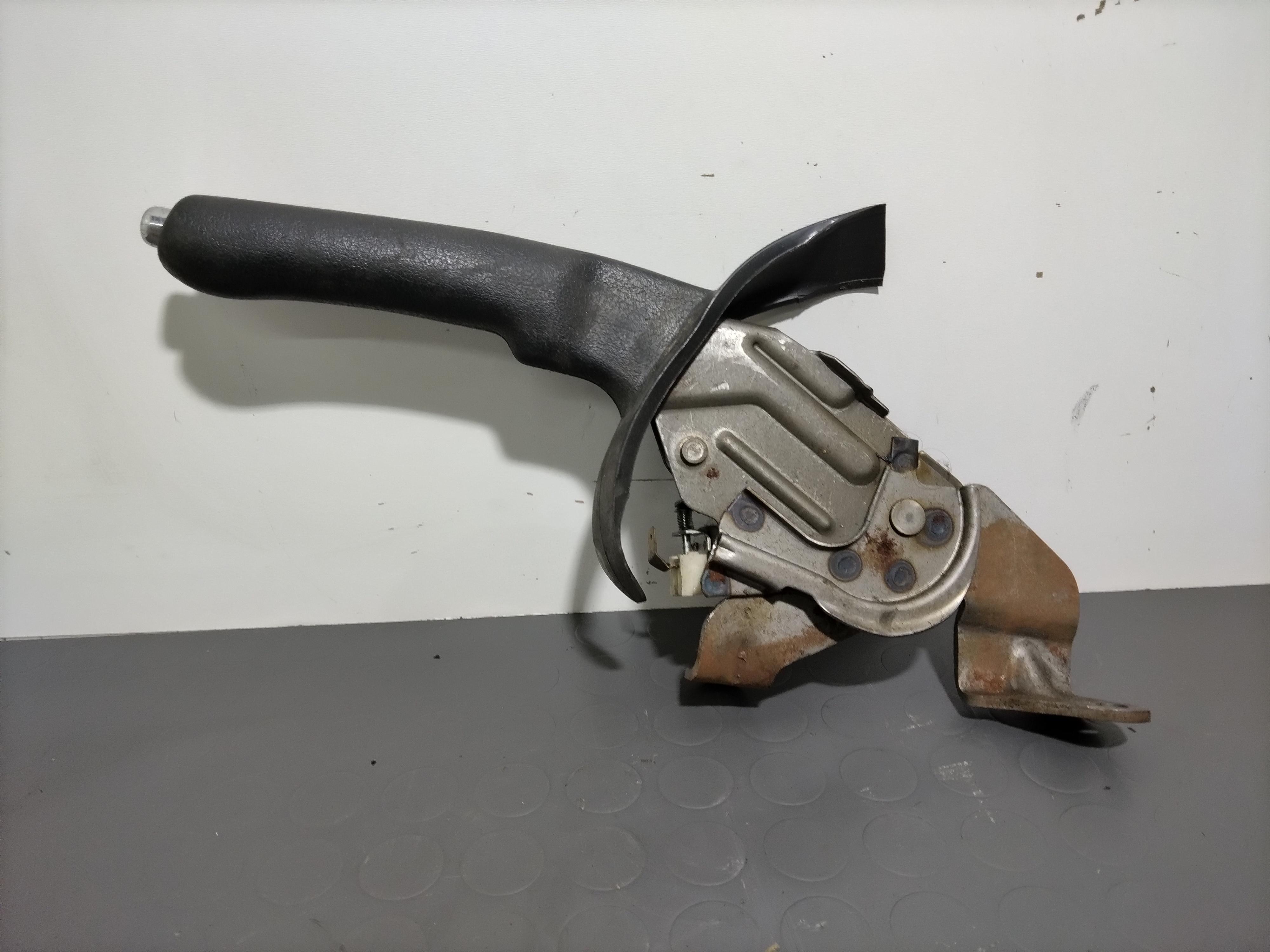 Leva Freno Corta AMA Con Forcella Chiusa E Cremagliera Fissa - Rapporto 1:4.23, Nero, Interasse 260 Mm, Made In Italy