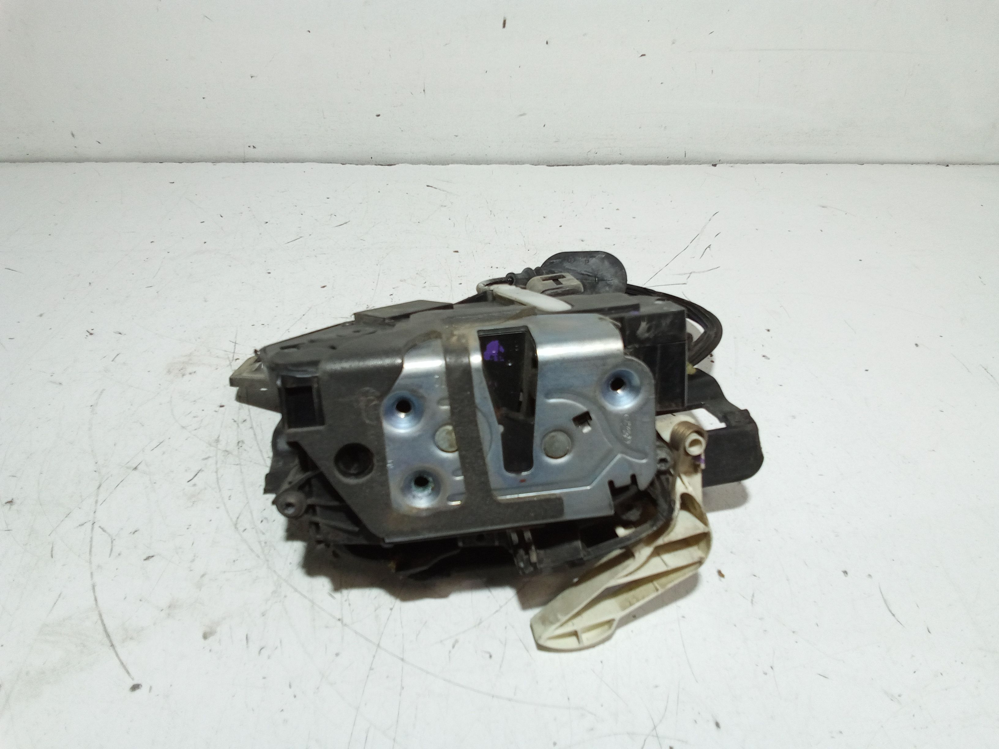 Serratura Anteriore Sinistra FORD Fiesta 6� Serie