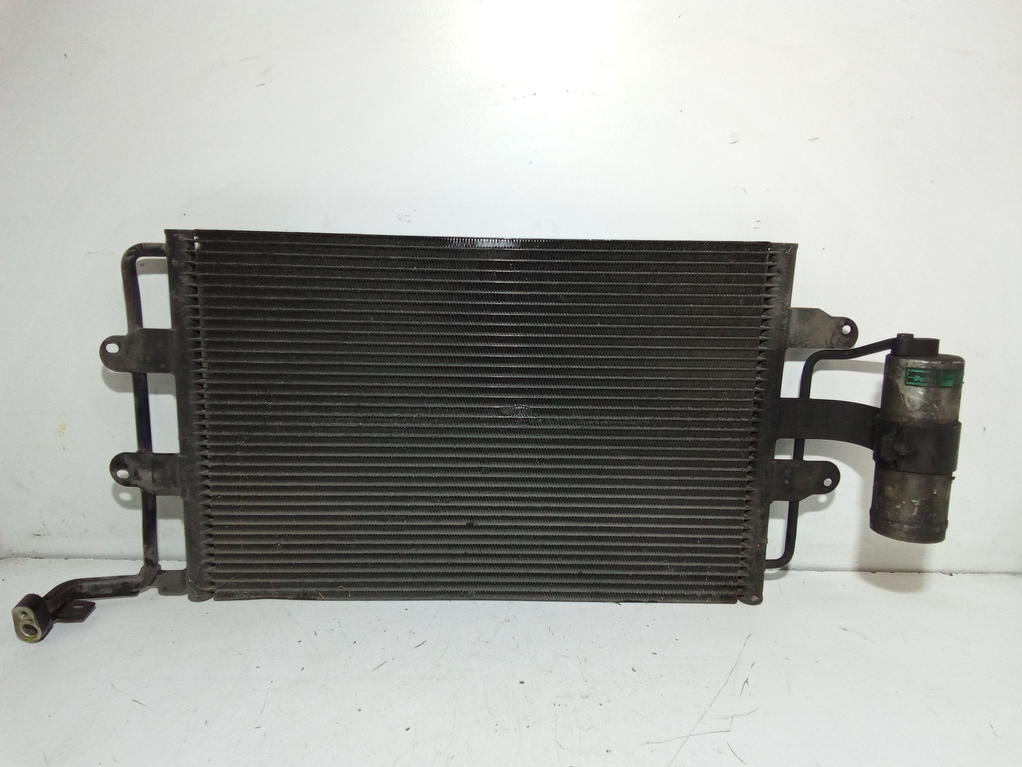 Radiatore A/C VOLKSWAGEN New Beetle 1� Serie