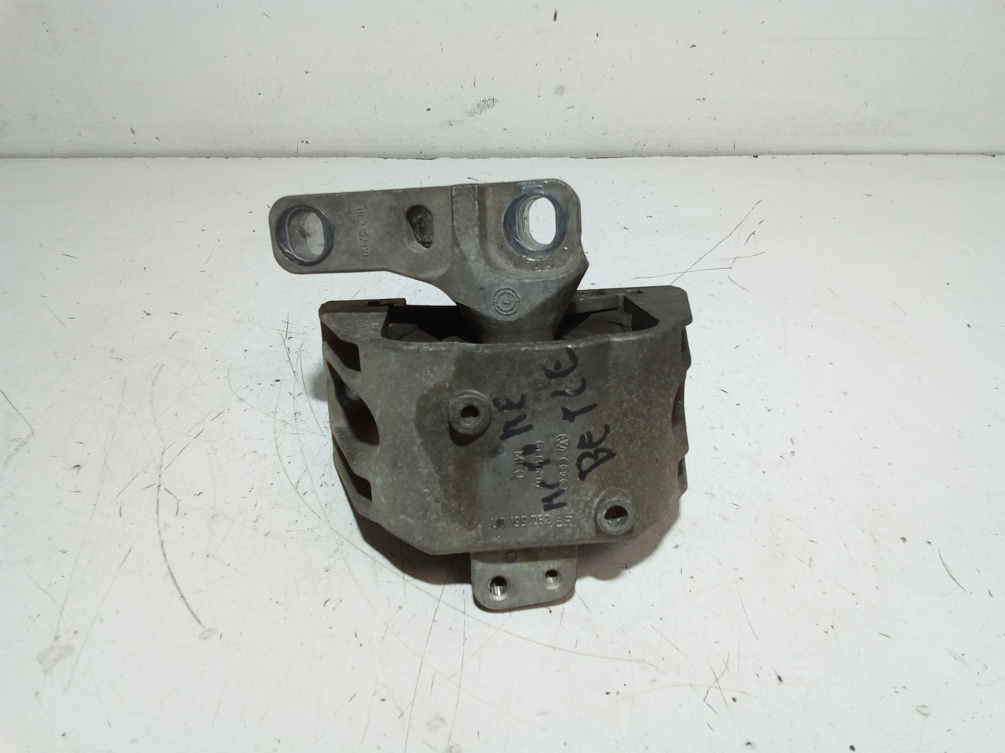 Supporto motore VOLKSWAGEN New Beetle 1 Serie