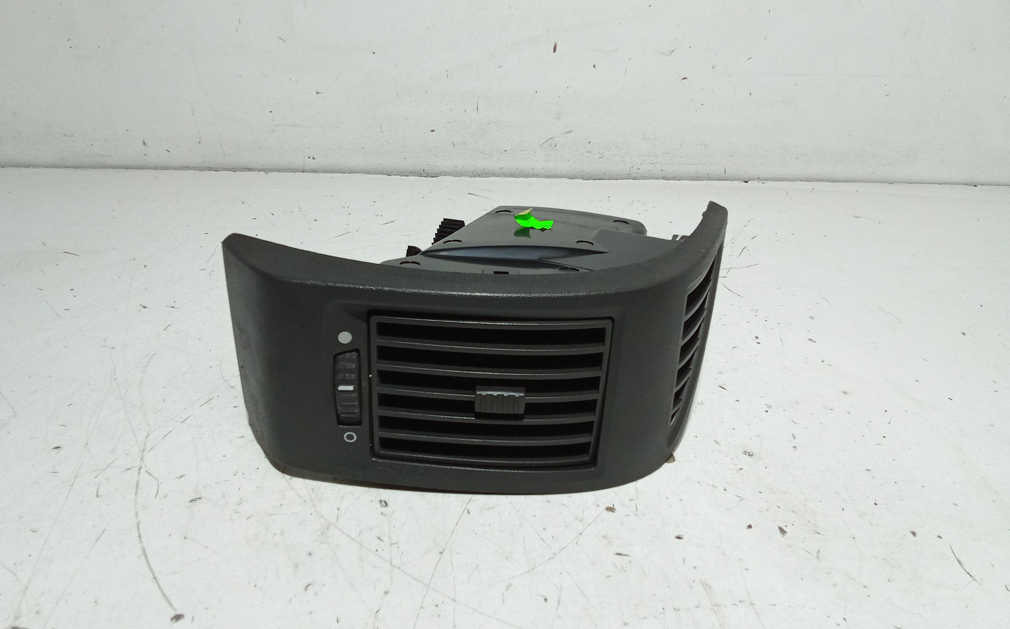 Bocchetta aria cruscotto lato passeggero FIAT Ducato 5� Serie