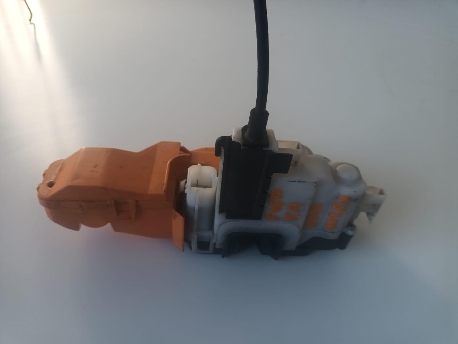 Barili Serratura Porta Con Chiavi Per Ford Fiesta 1989-2002 Ford Ka 1996-2008 96FGA22050CGPA 1022638 - Foto 10