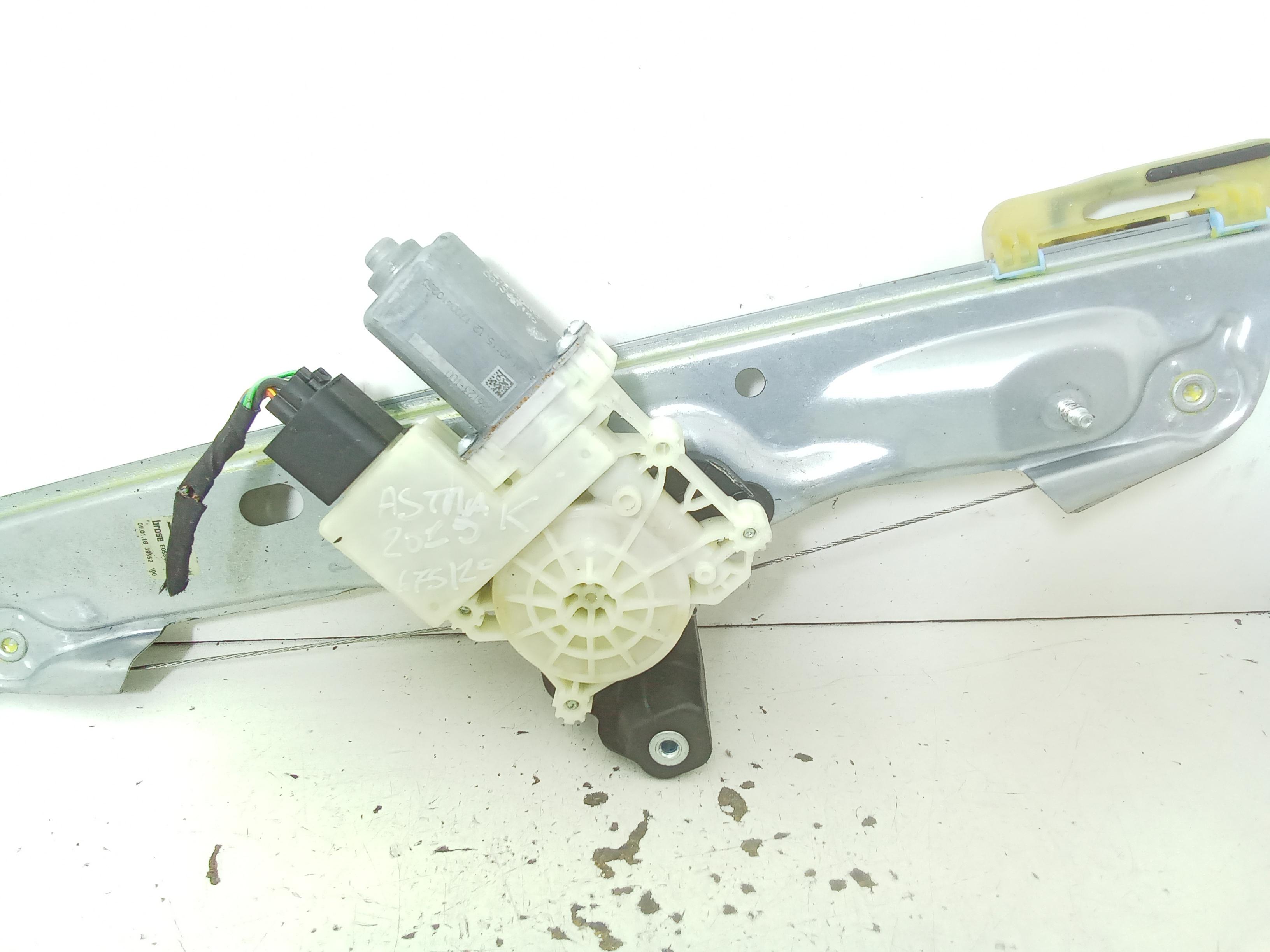 Meccanismo Alzacristalli Elettrico Posteriore Destro Per Serie 1 E87 - Foto 5