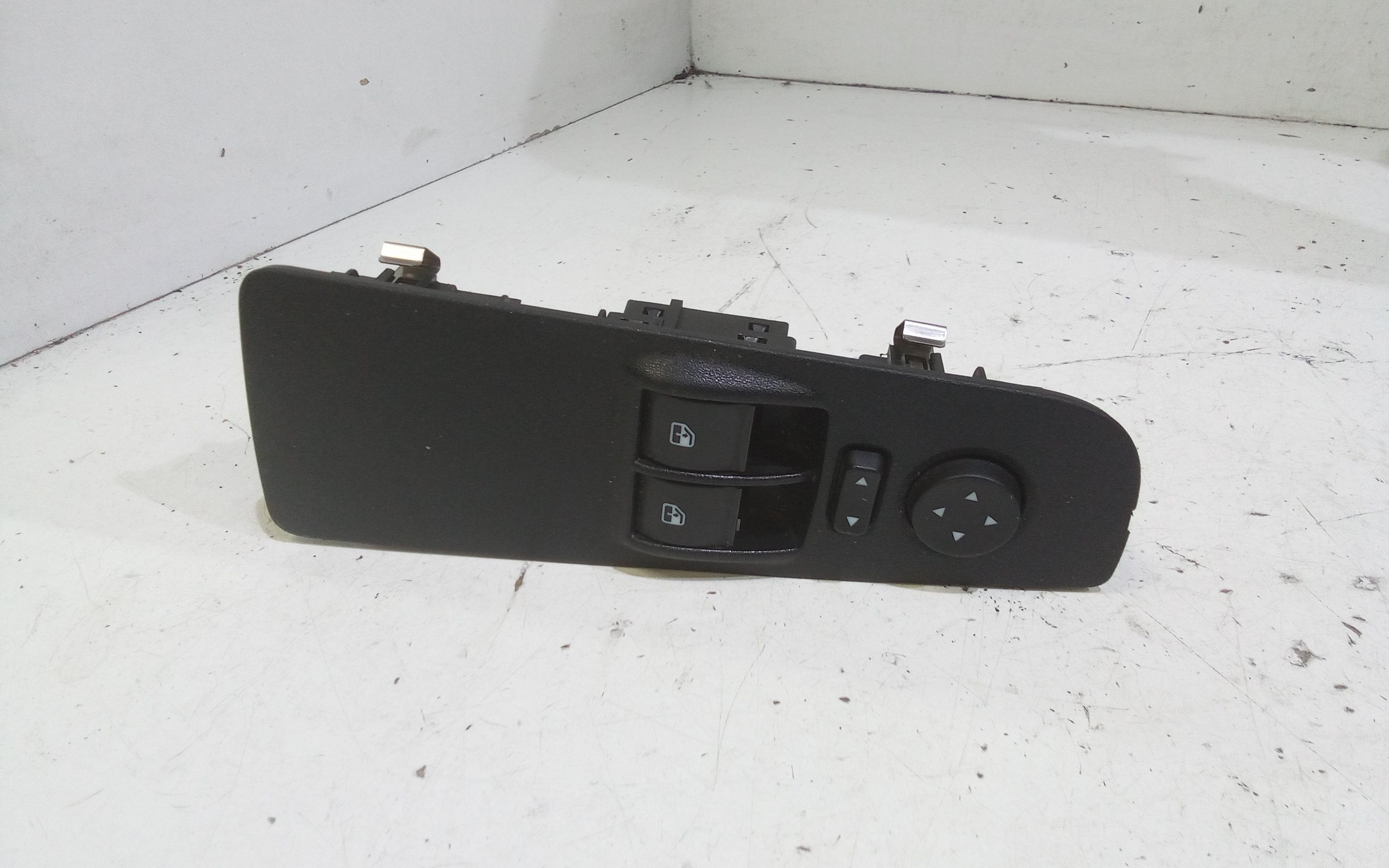 Pulsantiera anteriore sinistra Guida FIAT Bravo 2 Serie