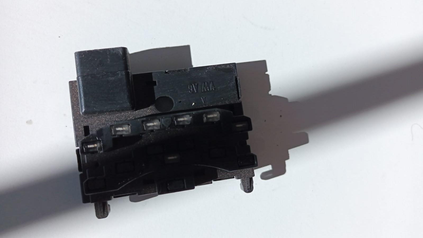 Contattore Baule Per Golf 5 E EOS 2004-2008 - Ricambio 1K0962103 - Foto 4